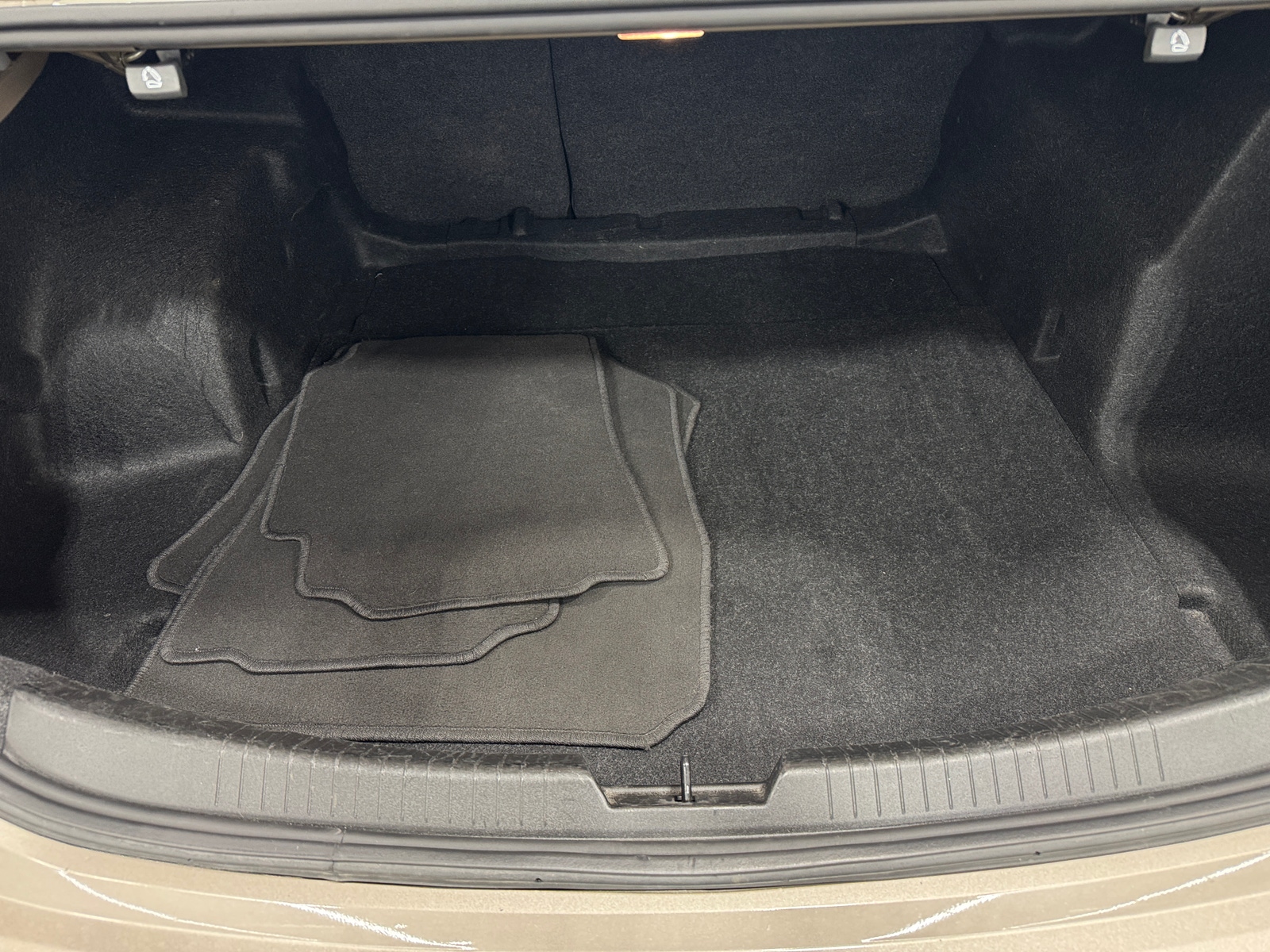 Thumbnail: 2024 Chevrolet Malibu - 7