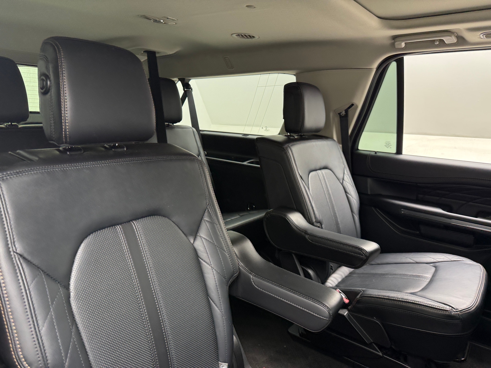 Thumbnail: 2020 Ford Expedition MAX - 5