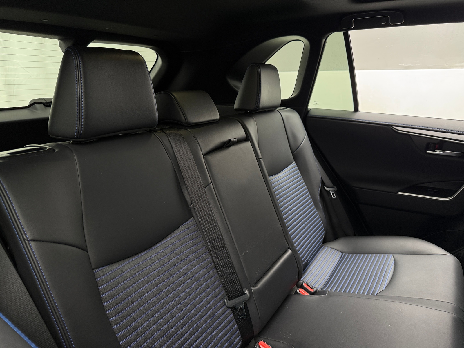 Thumbnail: 2024 Toyota RAV4 - 5