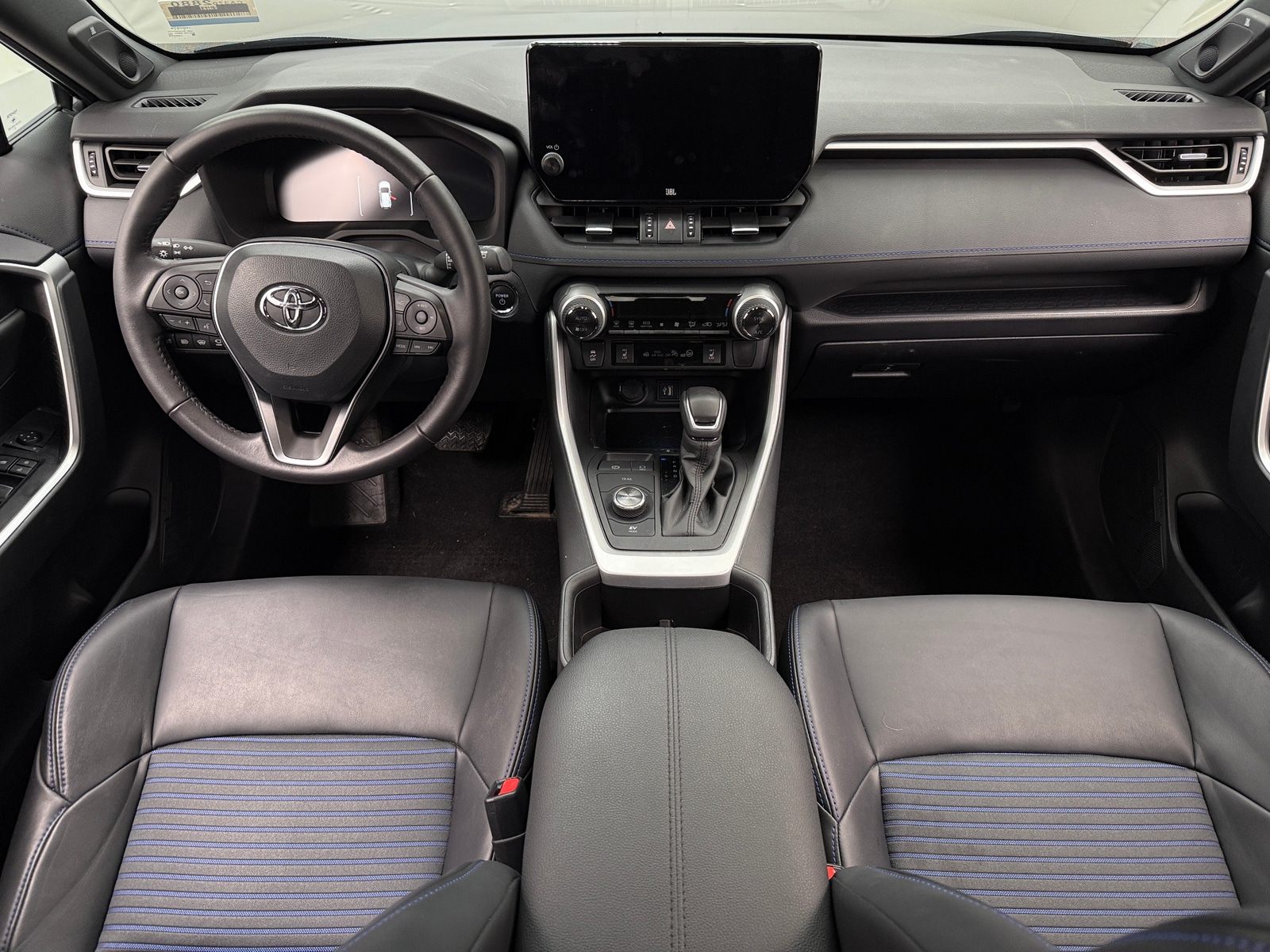 Thumbnail: 2024 Toyota RAV4 - 2