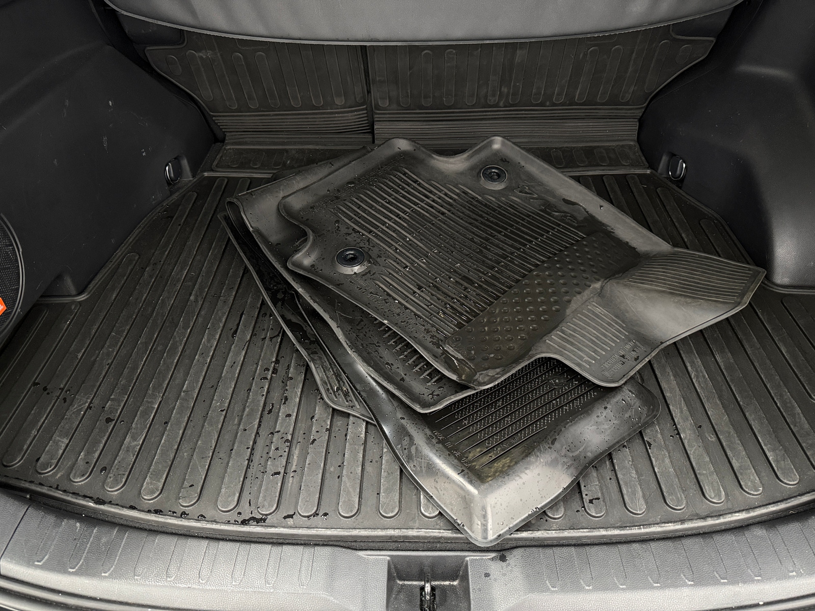 Thumbnail: 2024 Toyota RAV4 - 6