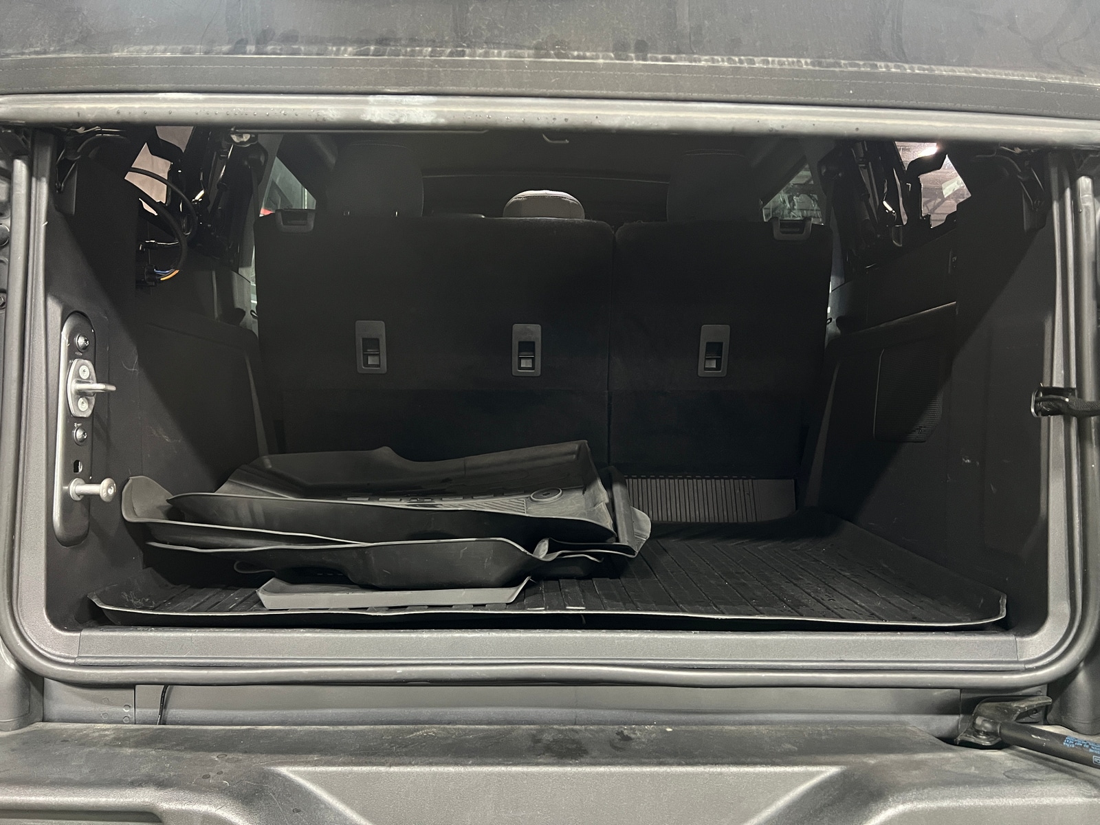 Thumbnail: 2023 Ford Bronco - 7