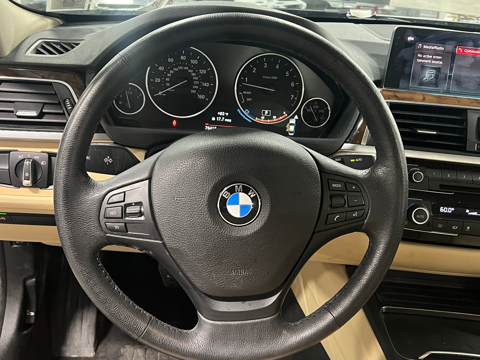 Thumbnail: 2018 BMW 3 Series - 4