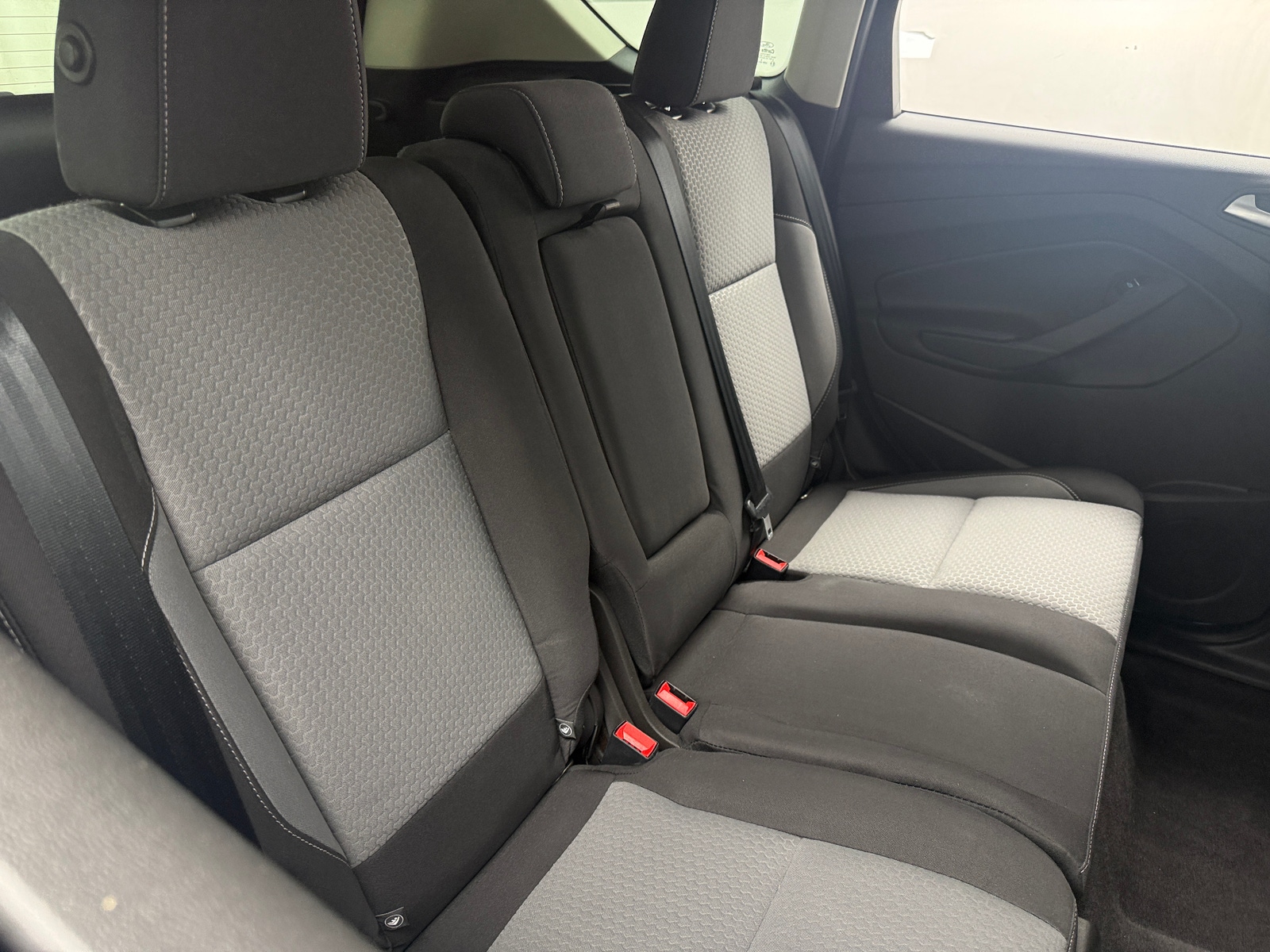 Thumbnail: 2019 Ford Escape - 6