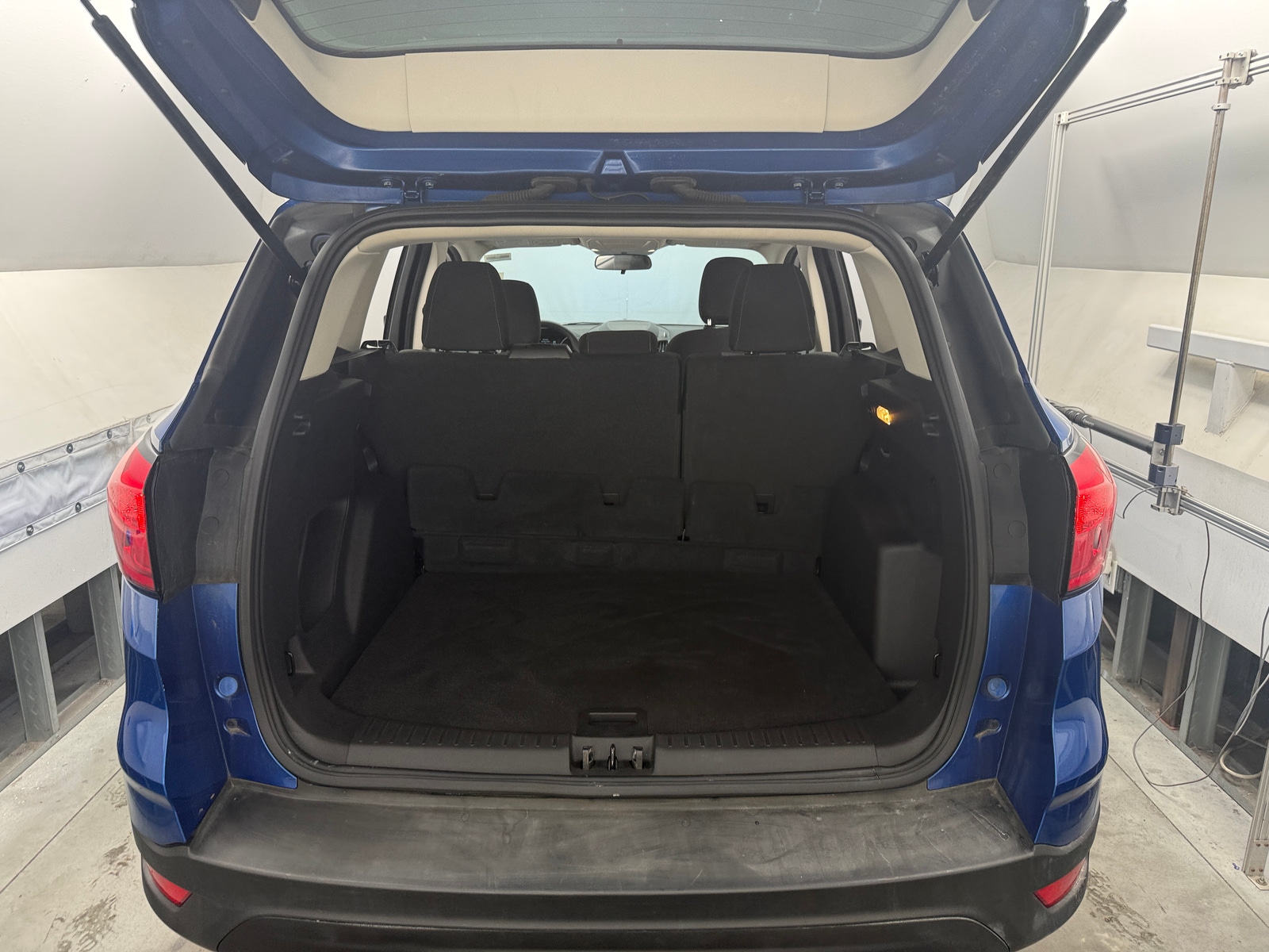 Thumbnail: 2019 Ford Escape - 7