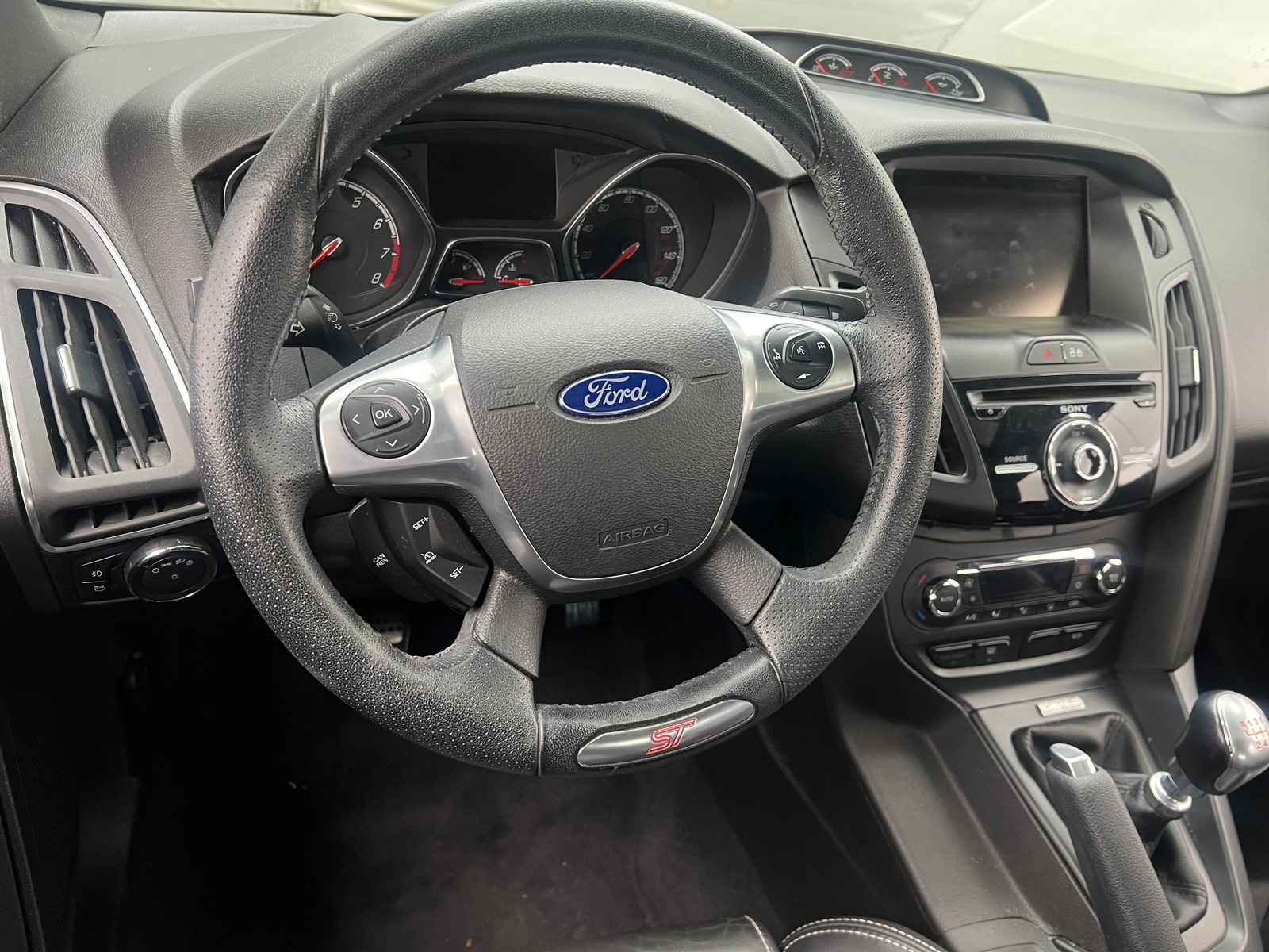 Thumbnail: 2014 Ford Focus - 4