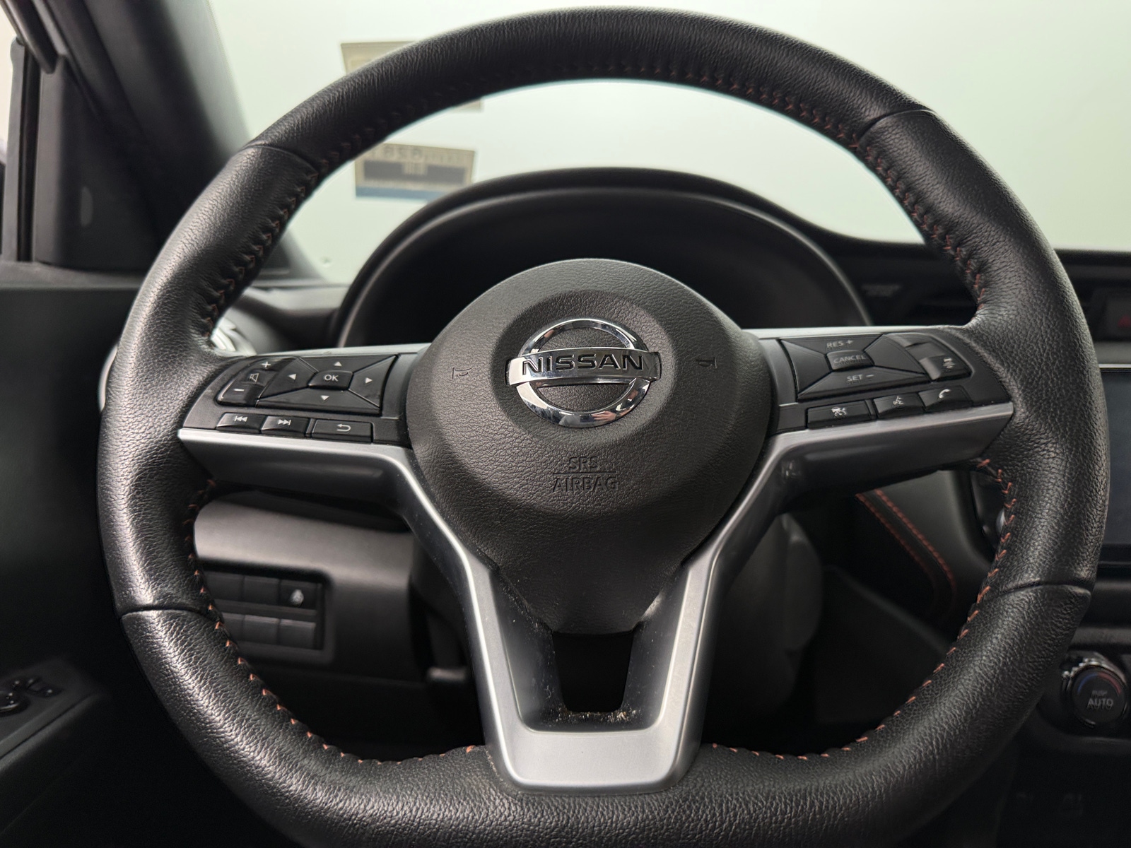 Thumbnail: 2021 Nissan Kicks - 5