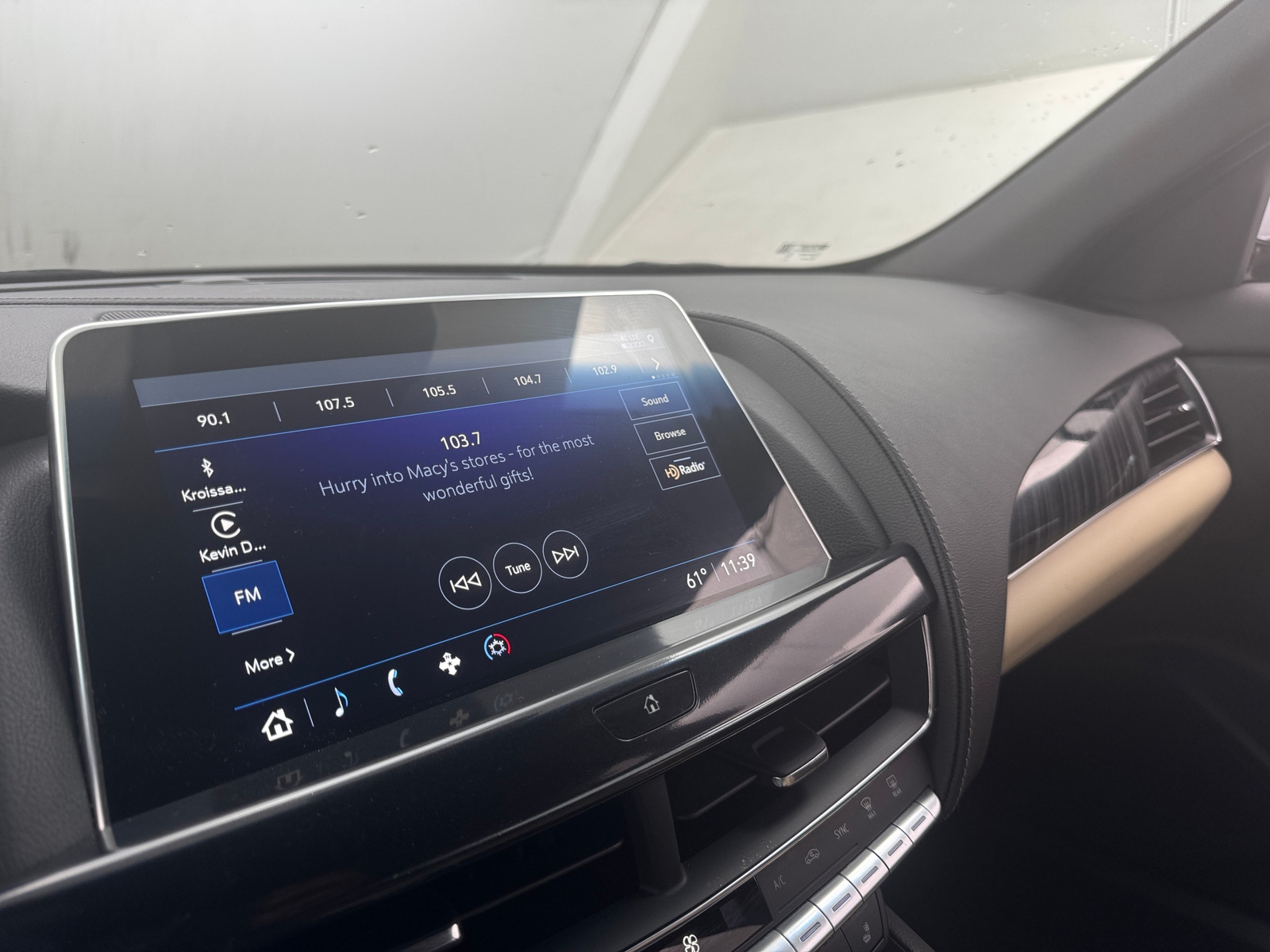 Thumbnail: 2024 Cadillac CT5 - 3