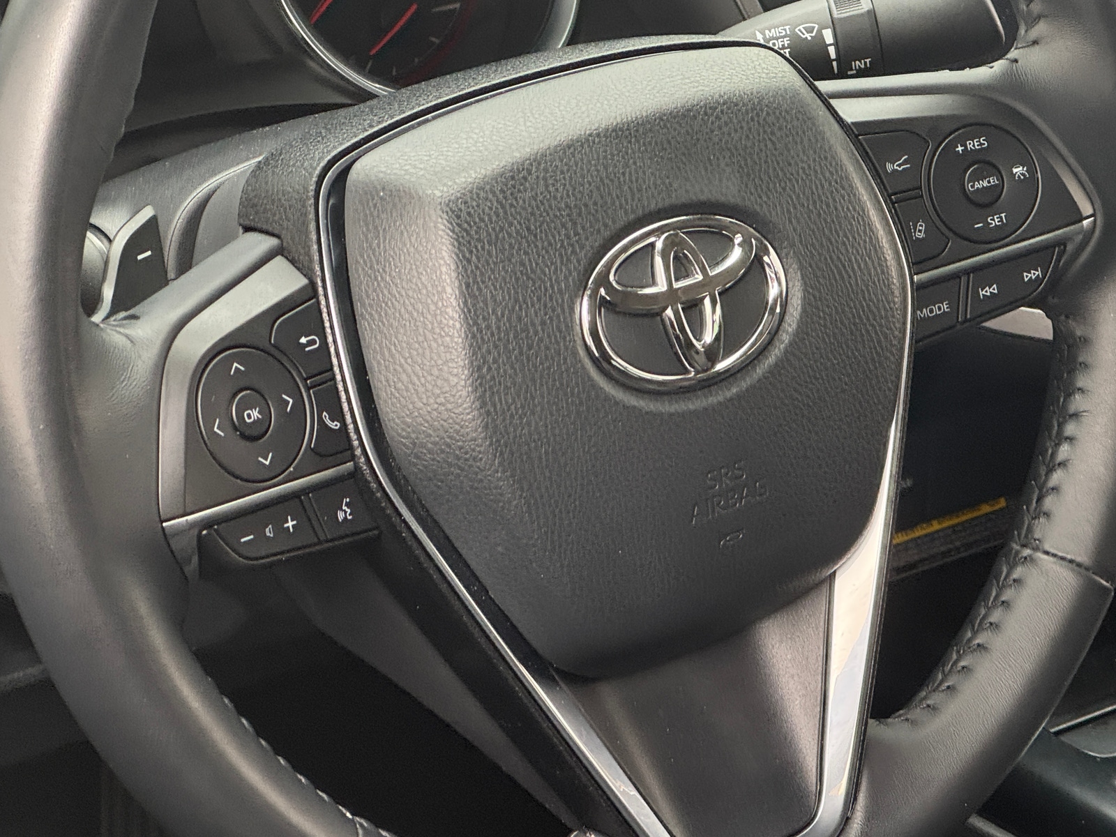 Thumbnail: 2020 Toyota Camry - 4