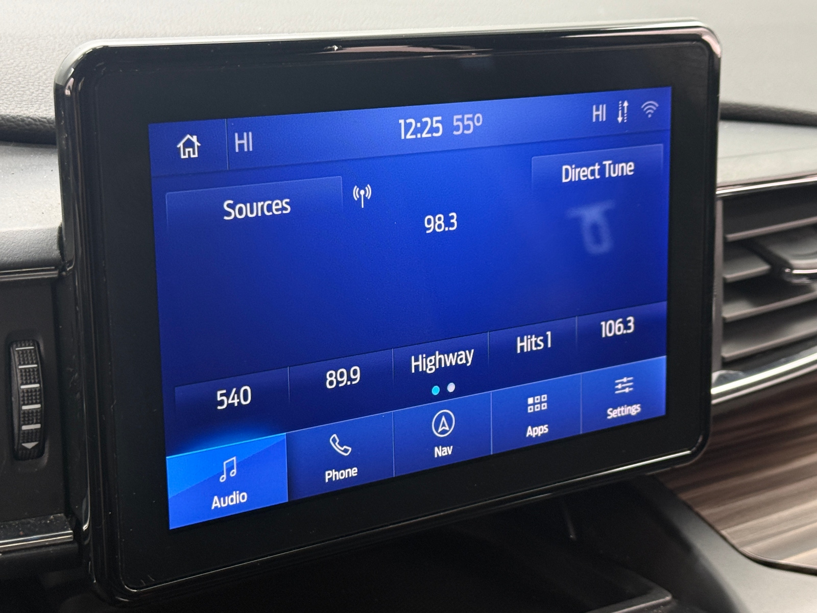 Thumbnail: 2020 Ford Explorer - 3