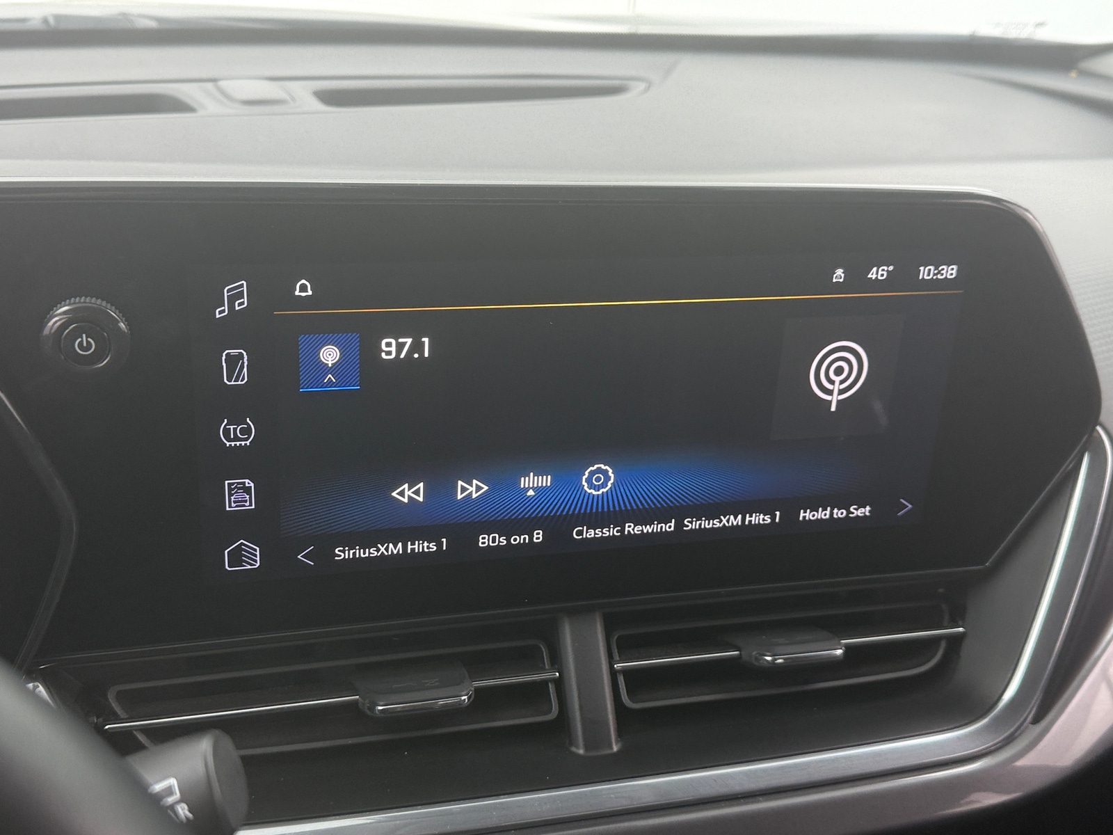 Thumbnail: 2024 Chevrolet Trax - 4