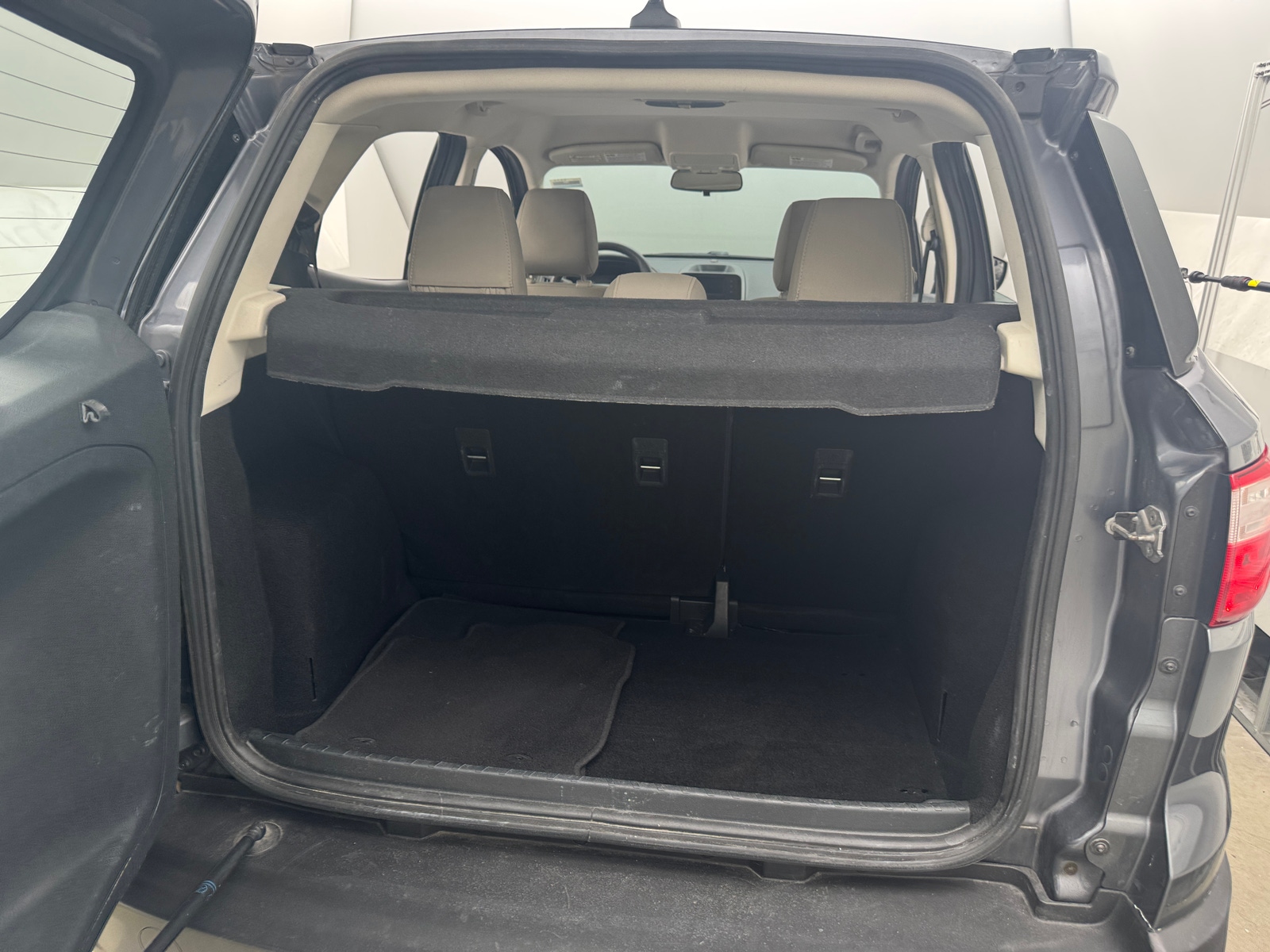 Thumbnail: 2020 Ford EcoSport - 7