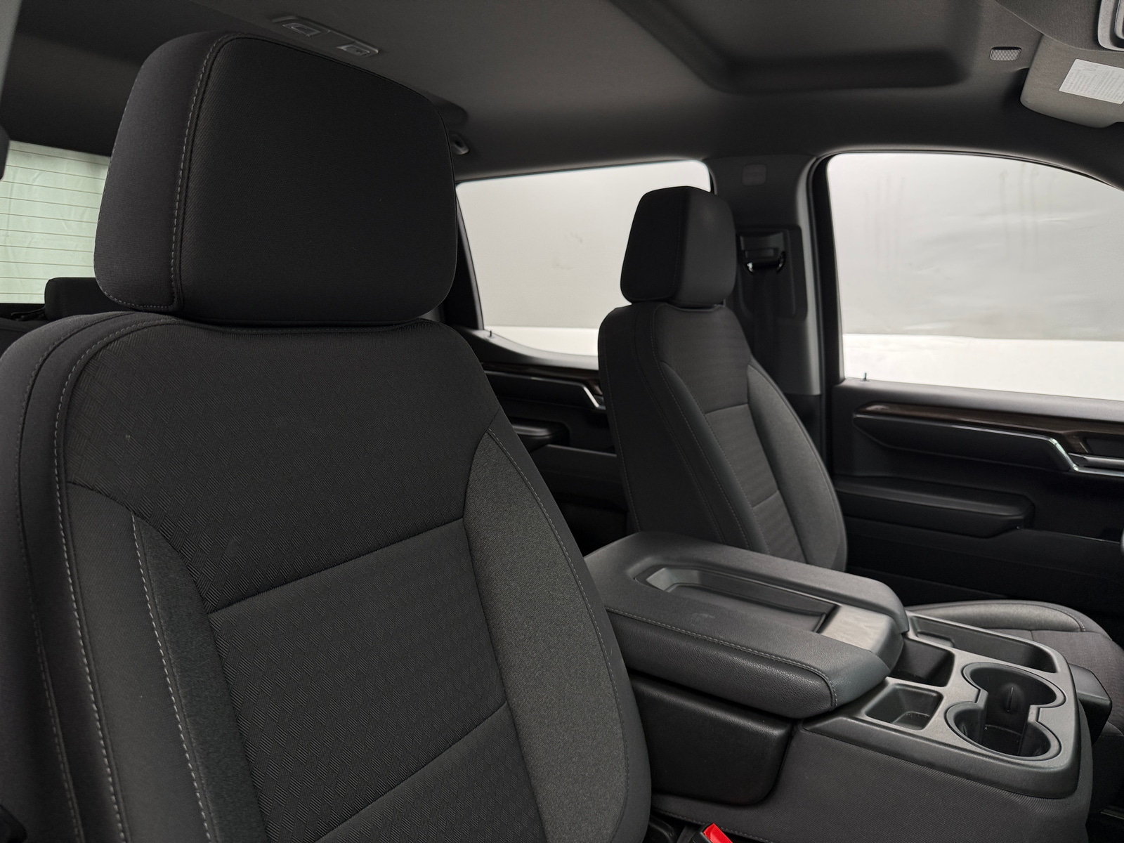 Thumbnail: 2024 Chevrolet Silverado 1500 - 2