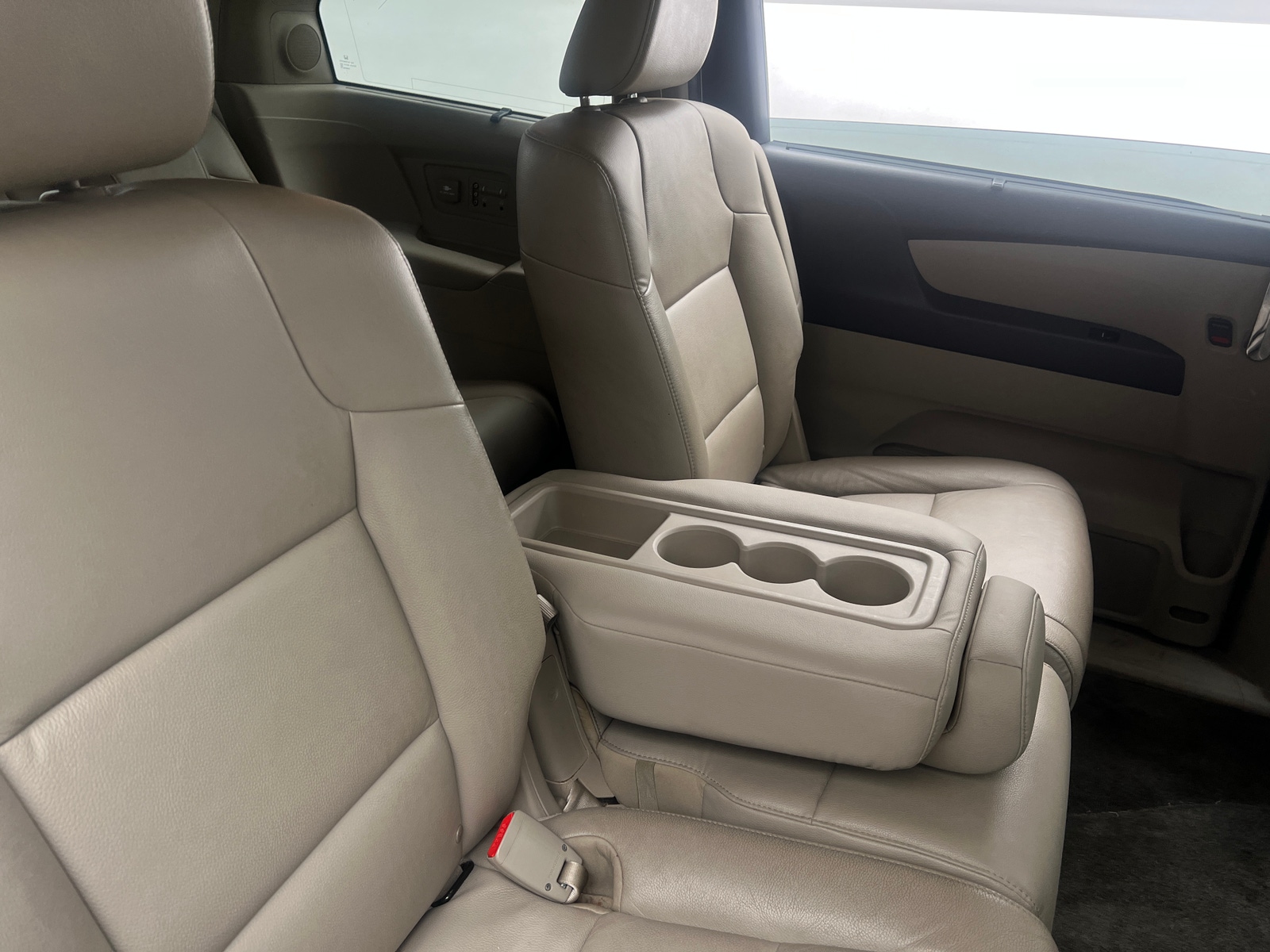 Thumbnail: 2014 Honda Odyssey - 5