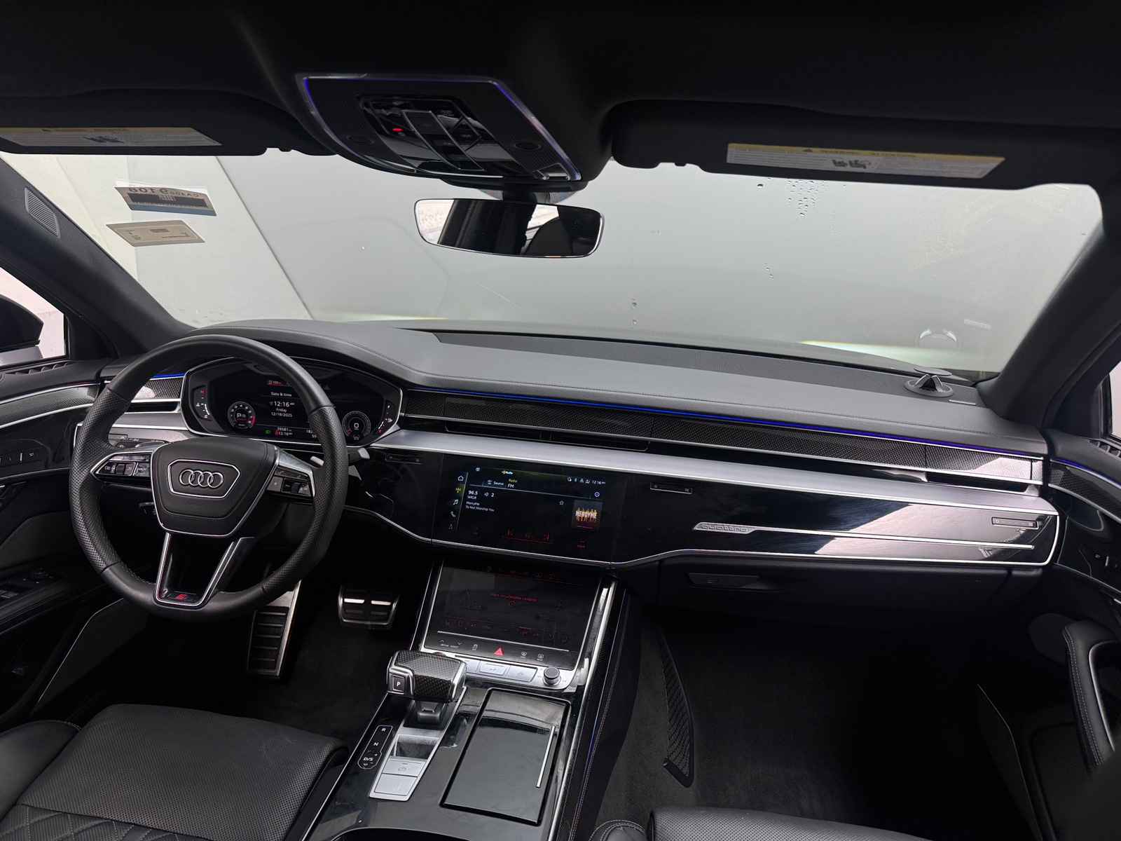 Thumbnail: 2023 Audi S8 - 2