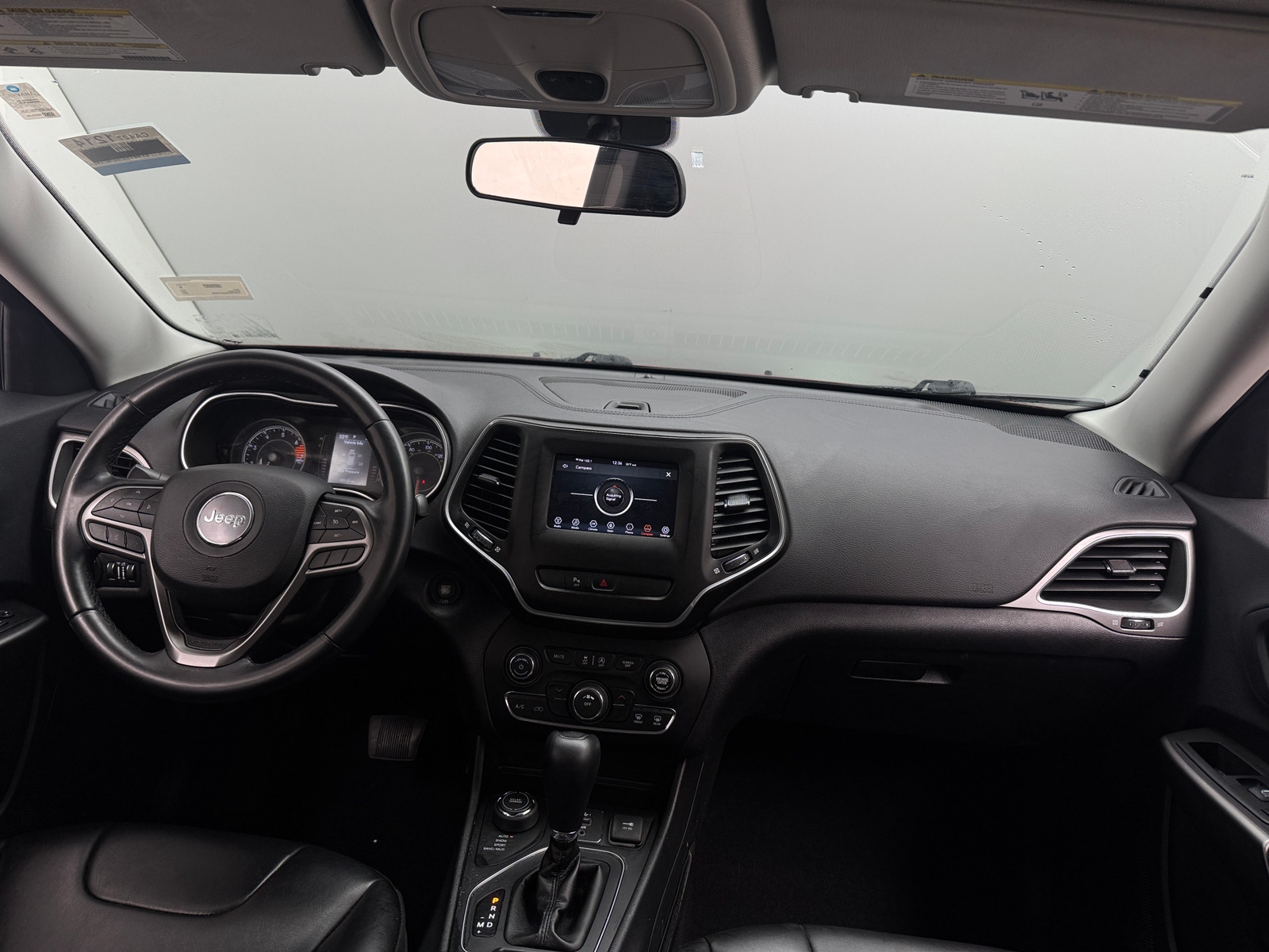 Thumbnail: 2019 Jeep Cherokee - 3