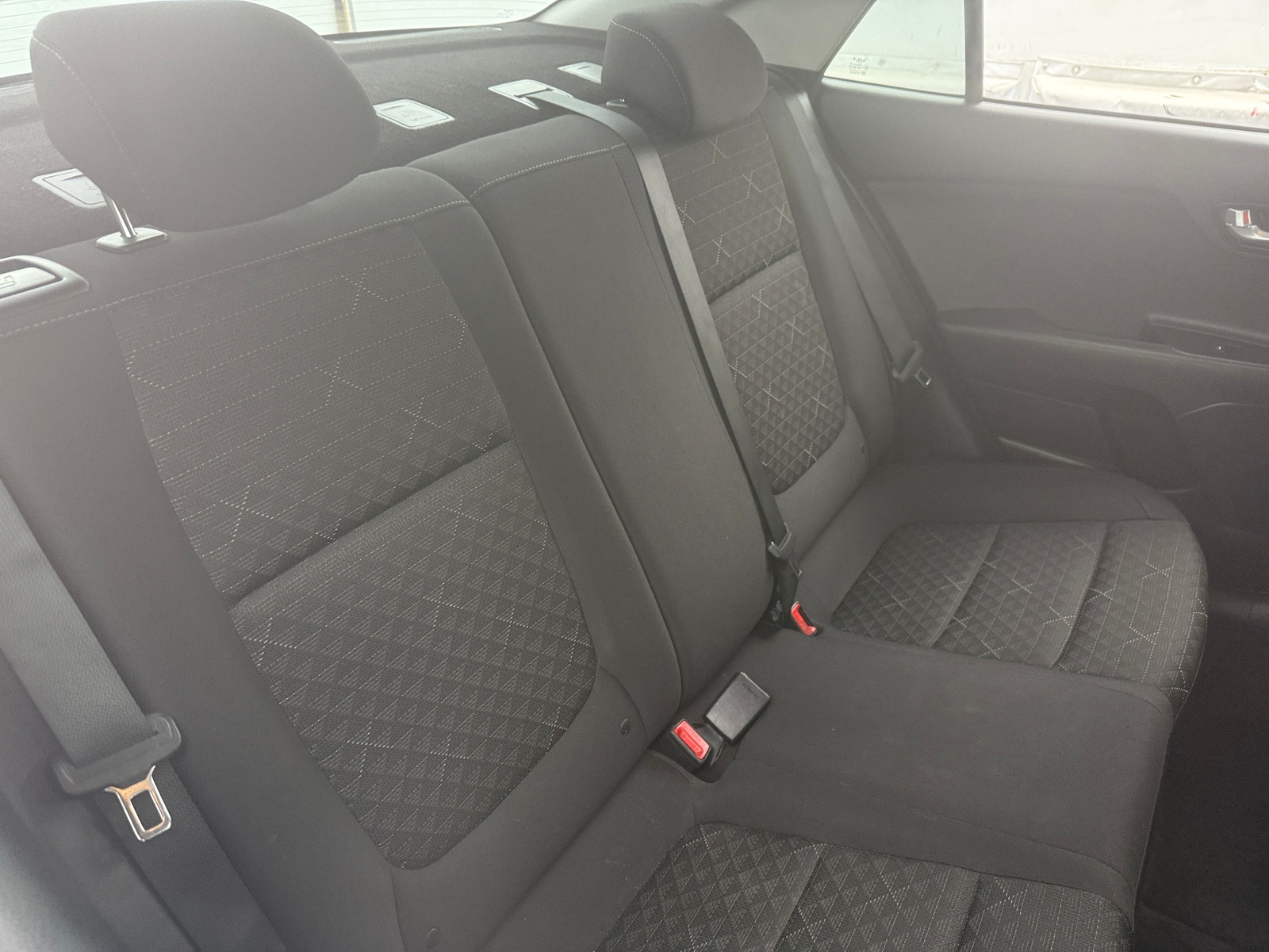 Thumbnail: 2023 Kia Rio - 6