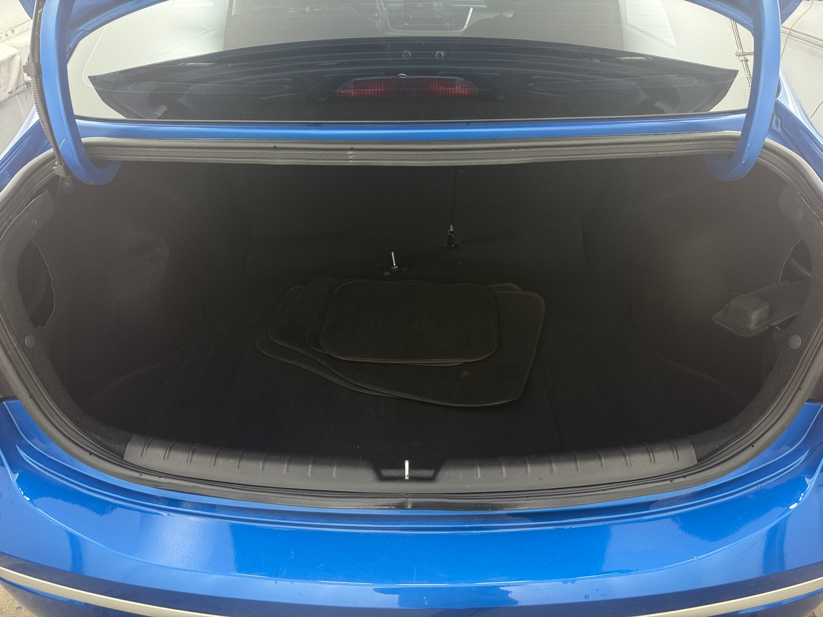 Thumbnail: 2023 Kia Rio - 7