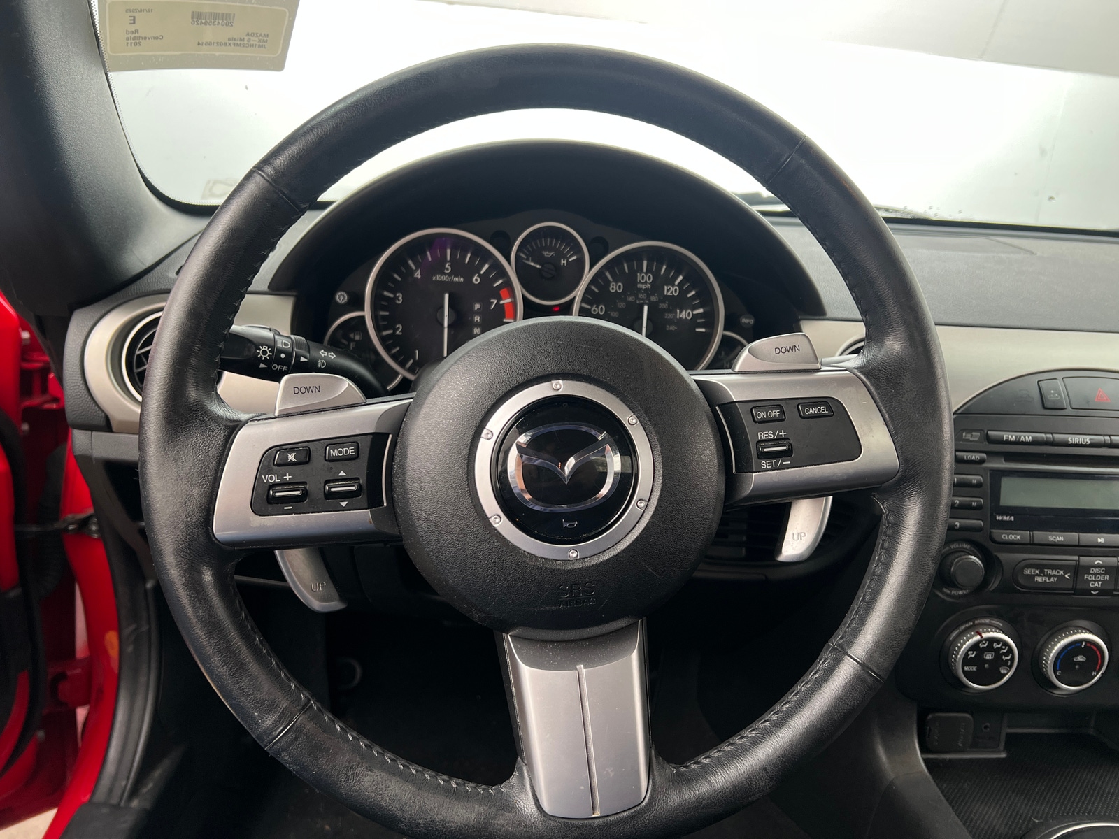 Thumbnail: 2011 Mazda MX-5 Miata - 4