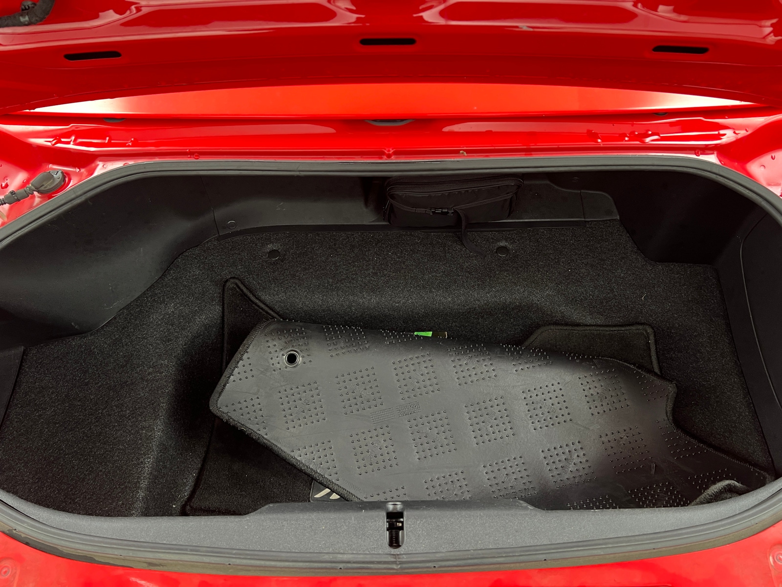 Thumbnail: 2011 Mazda MX-5 Miata - 5