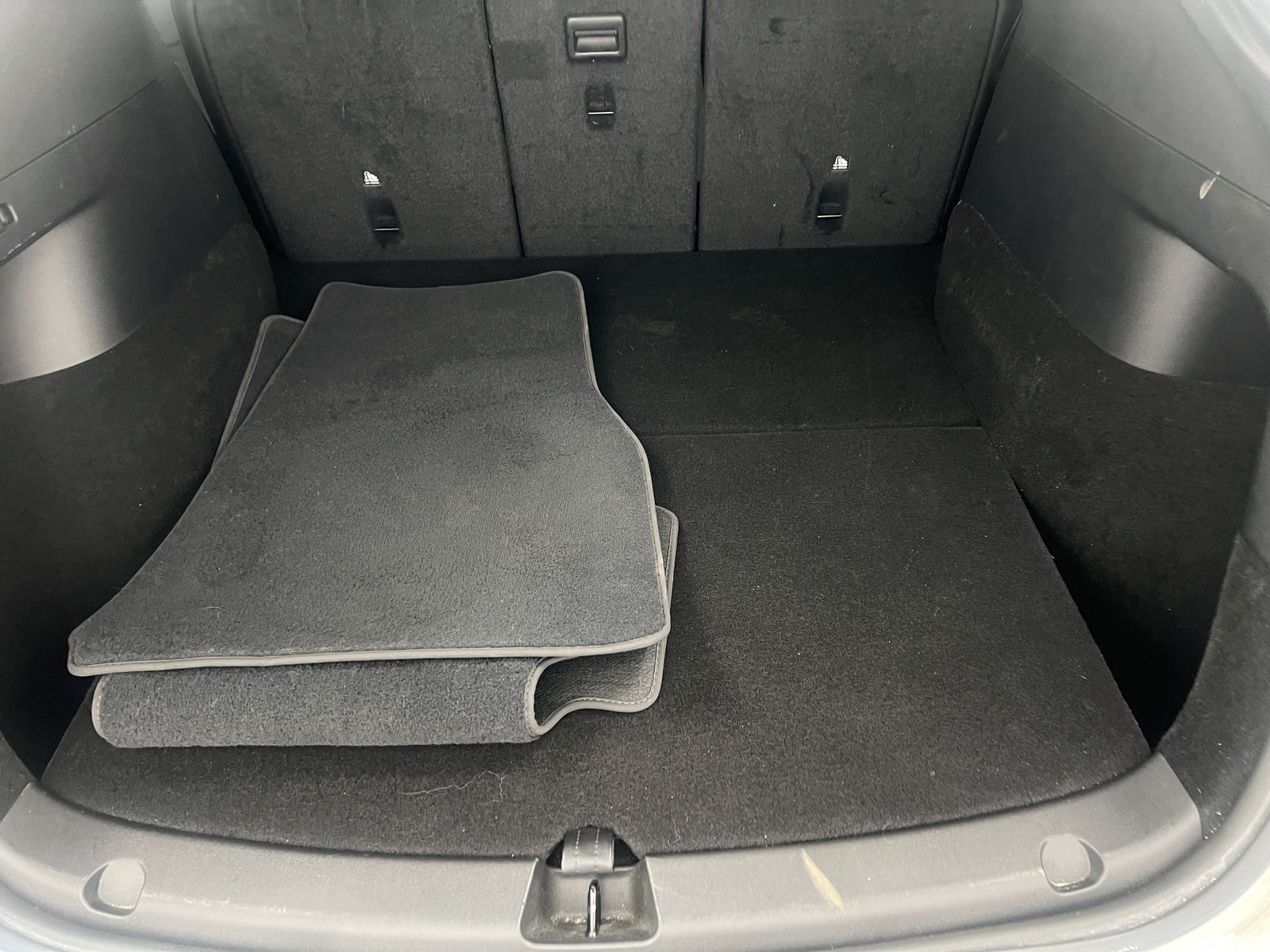 Thumbnail: 2022 Tesla Model Y - 6