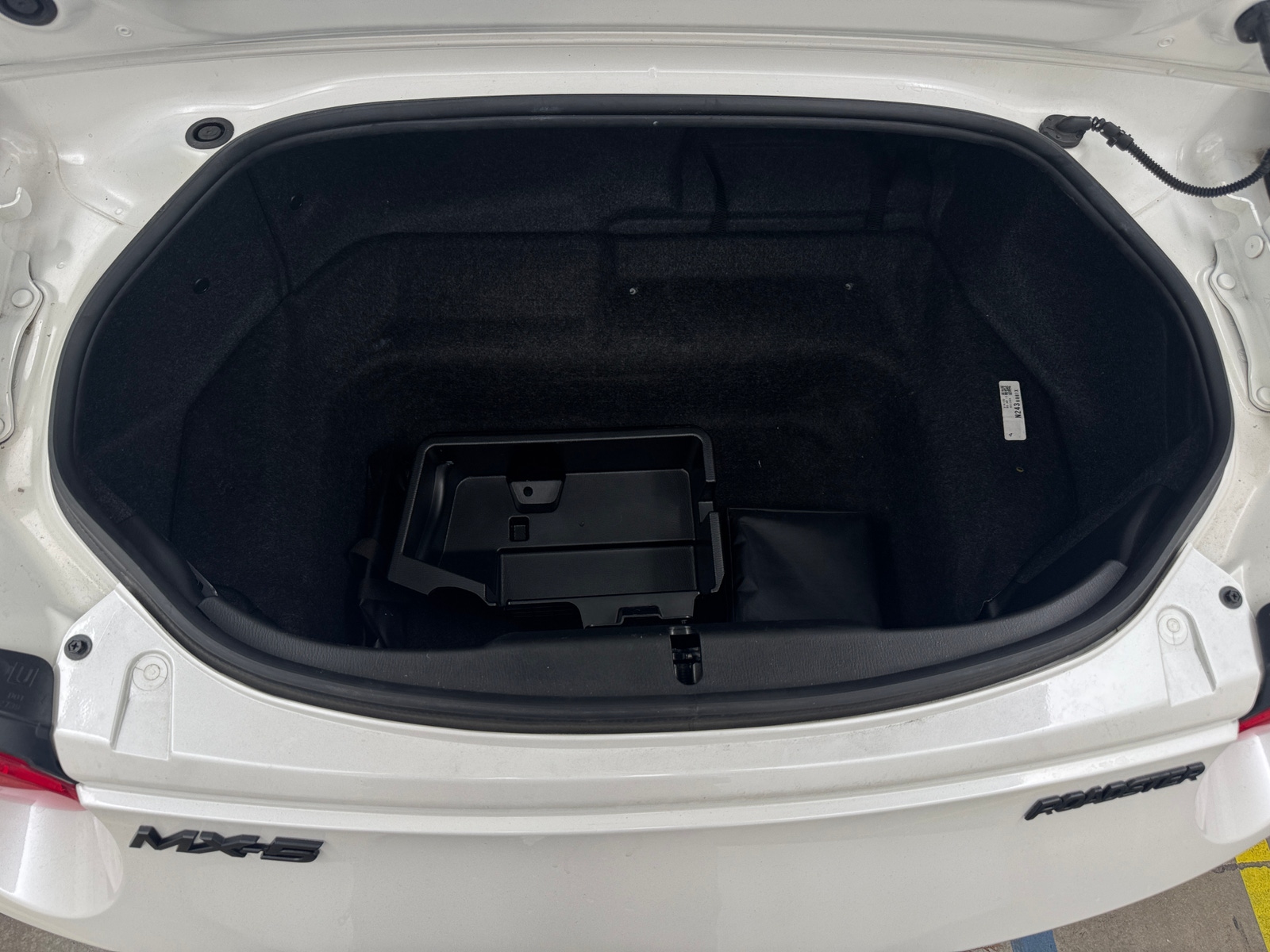 Thumbnail: 2023 Mazda MX-5 Miata - 5