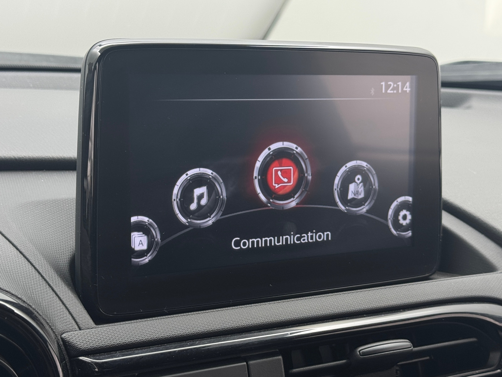 Thumbnail: 2023 Mazda MX-5 Miata - 3