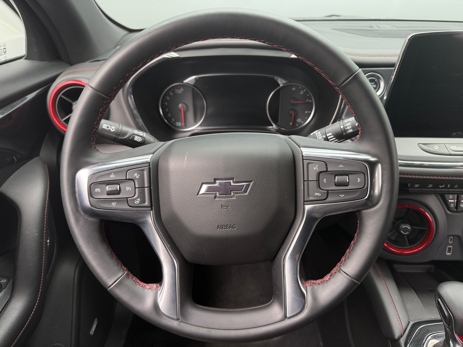 Thumbnail: 2025 Chevrolet Blazer - 4