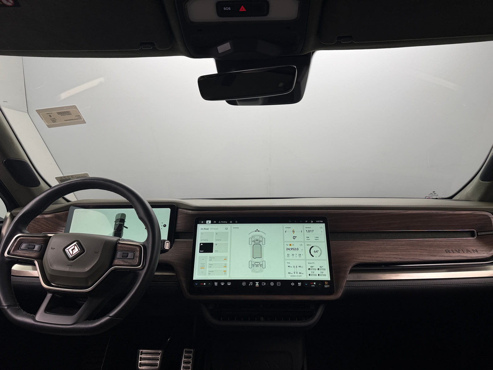 Thumbnail: 2022 Rivian R1T - 2