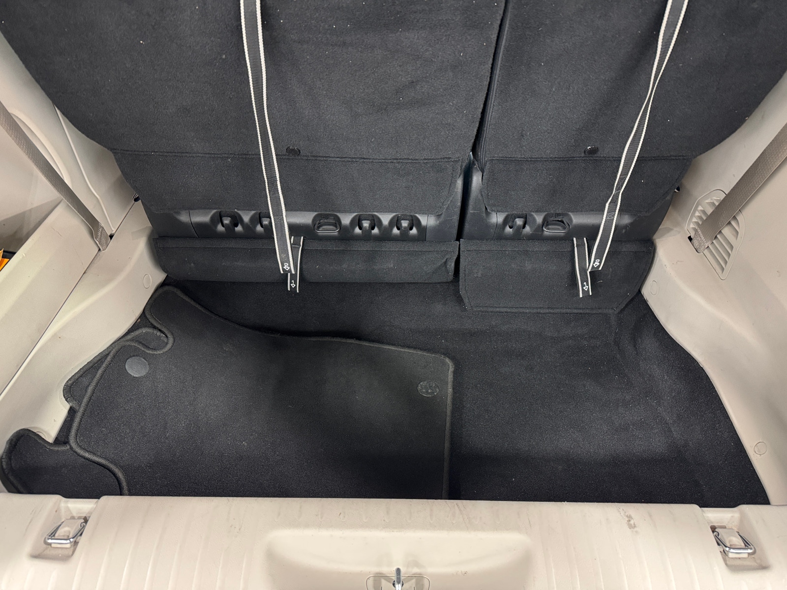 Thumbnail: 2022 Chrysler Pacifica - 6