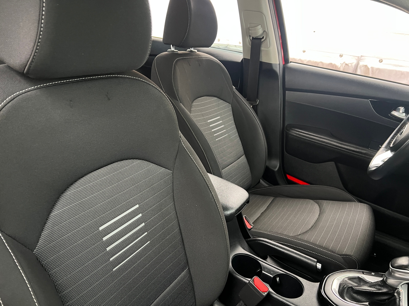 Thumbnail: 2019 Kia Forte - 2