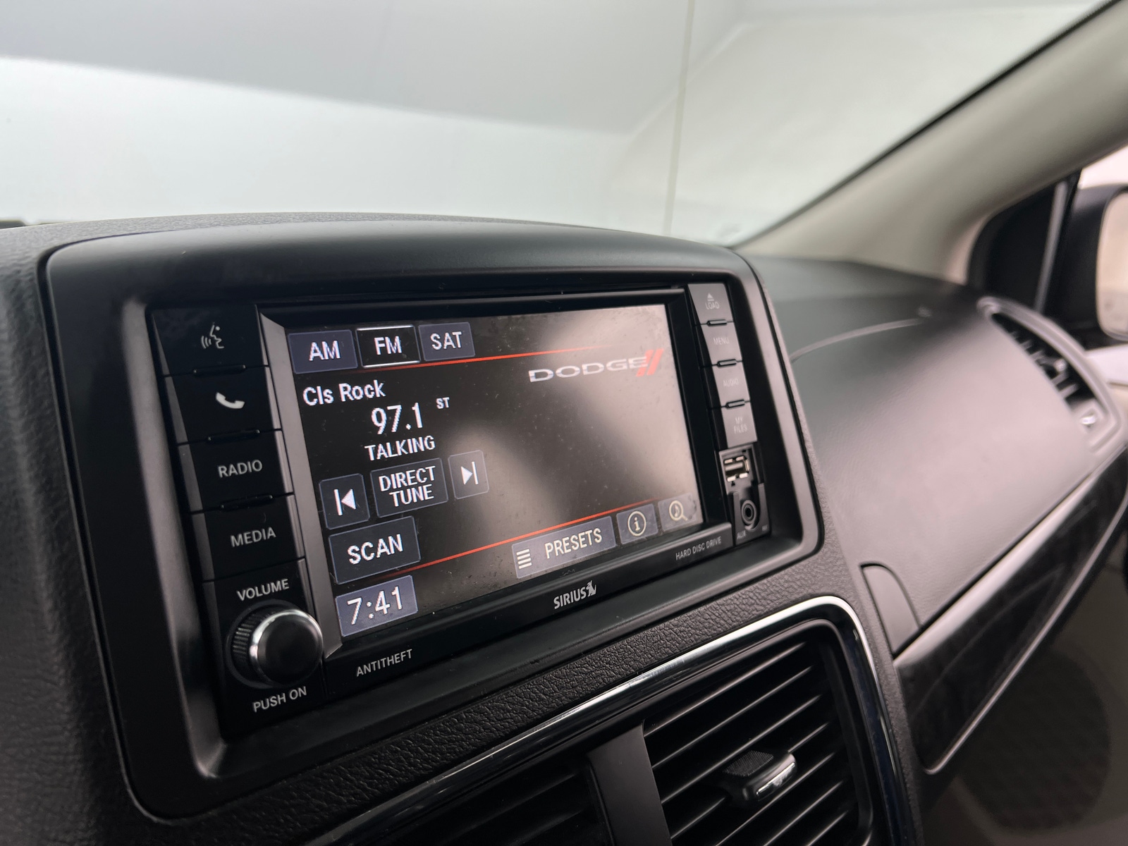 Thumbnail: 2018 Dodge Grand Caravan - 4