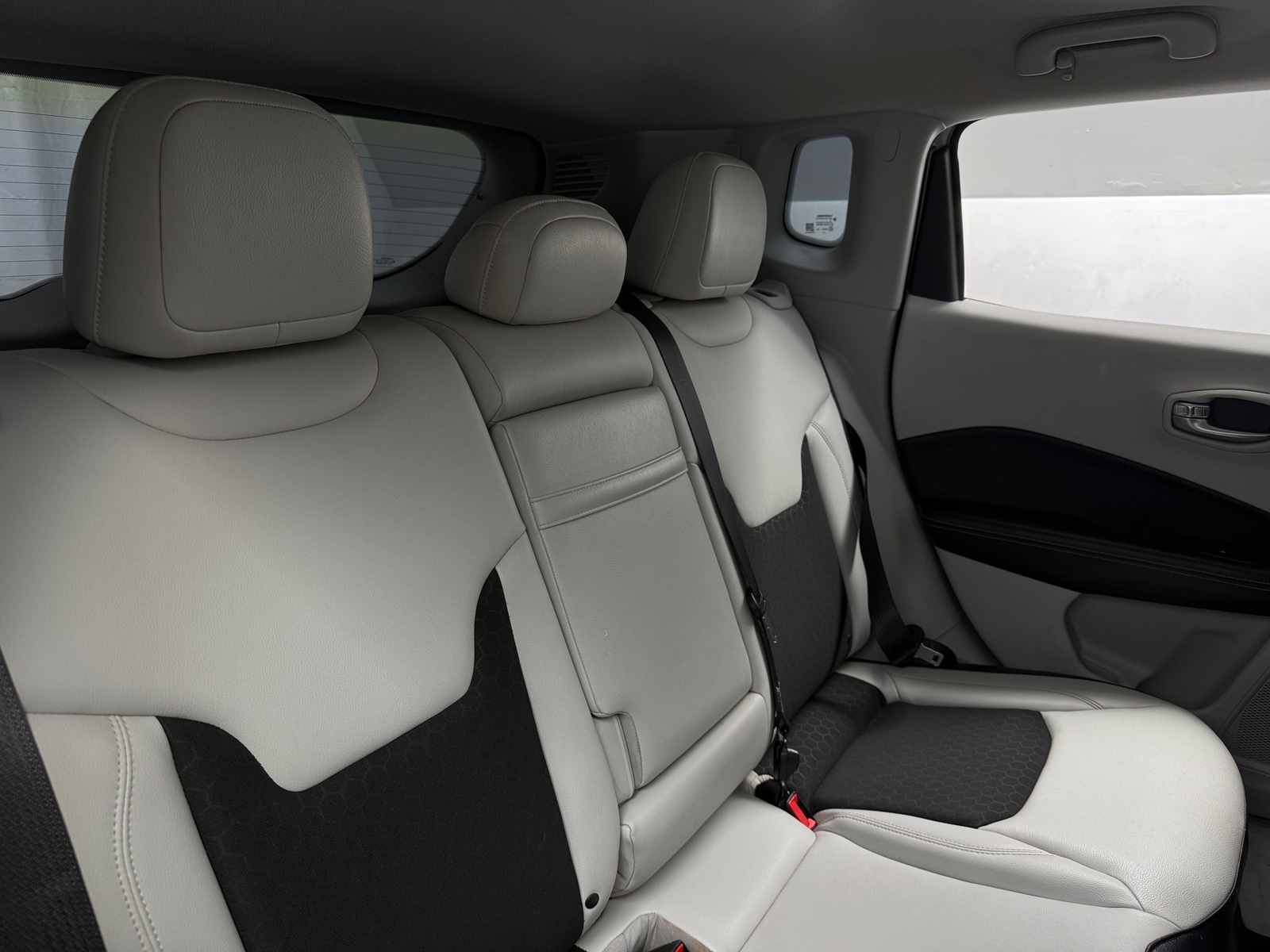 Thumbnail: 2017 Jeep Compass - 6