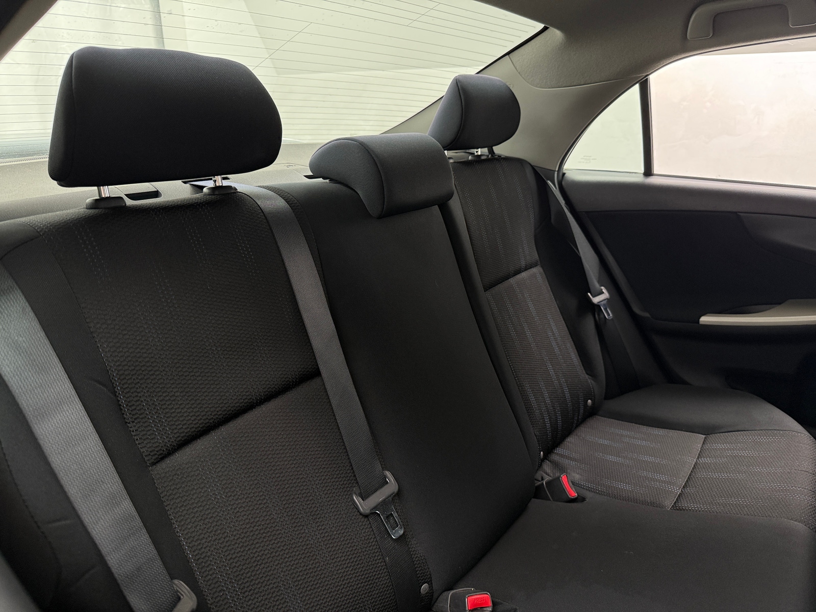 Thumbnail: 2011 Toyota Corolla - 6