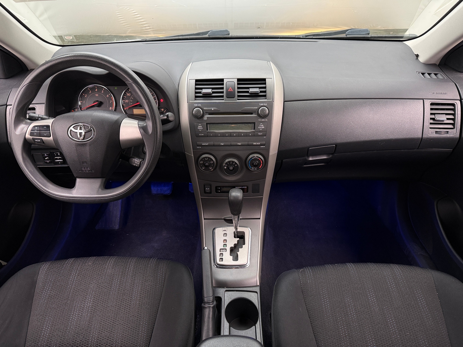 Thumbnail: 2011 Toyota Corolla - 3