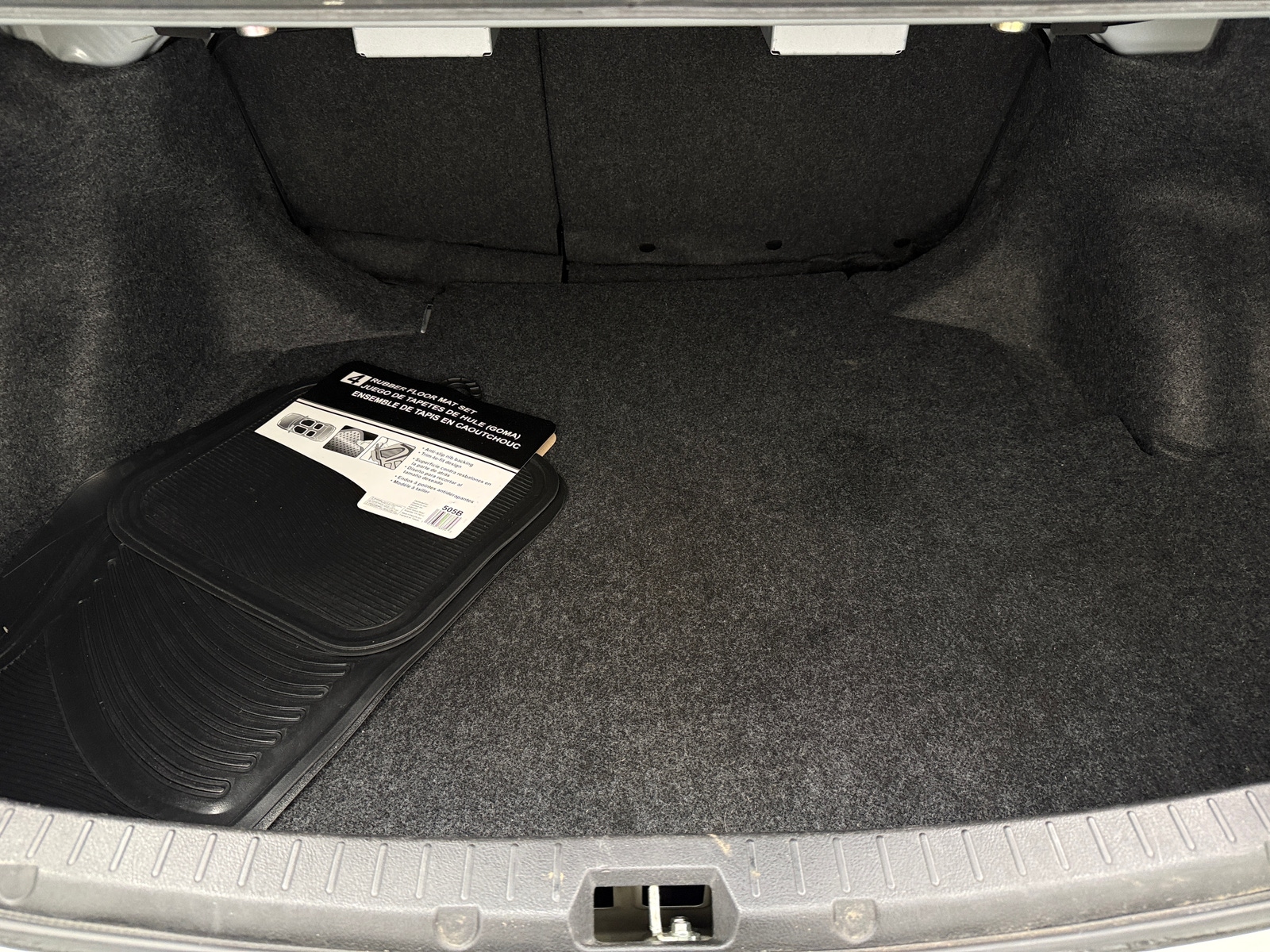 Thumbnail: 2011 Toyota Corolla - 7