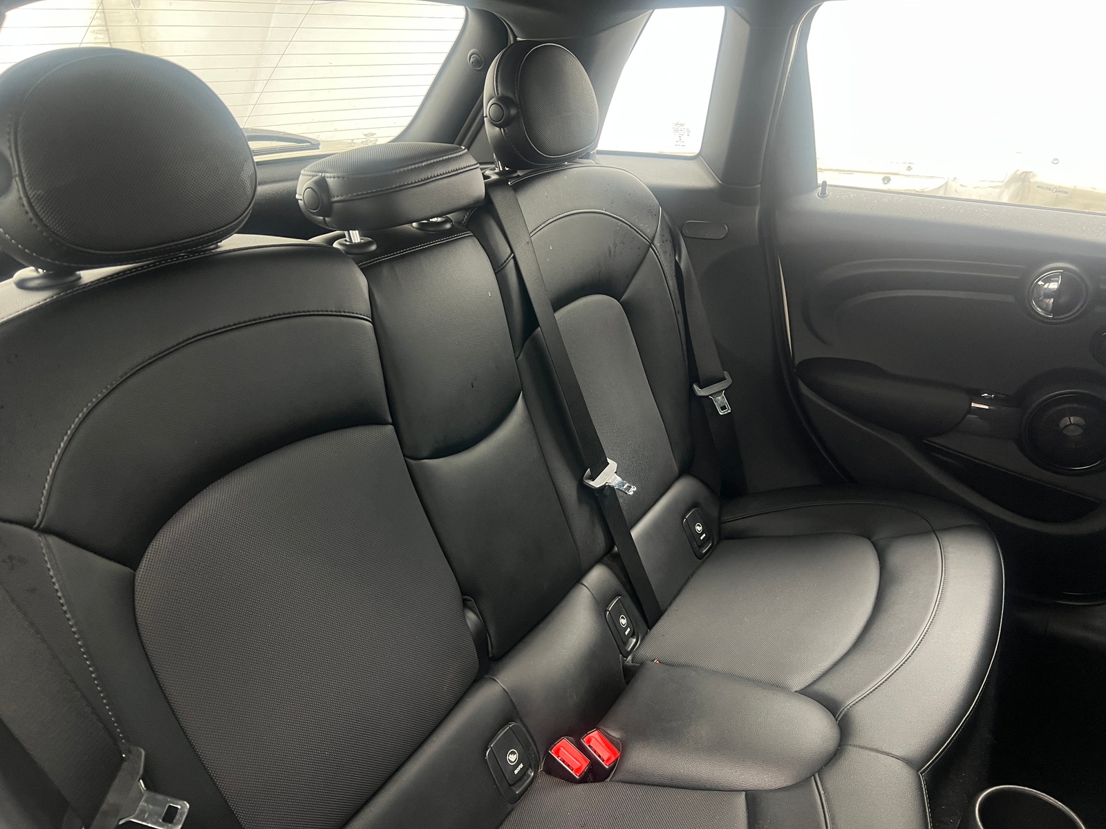 Thumbnail: 2018 MINI Cooper Hardtop - 5