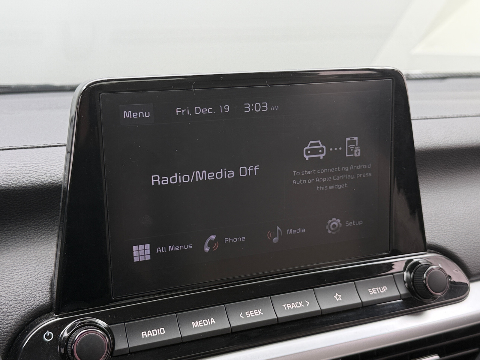 Thumbnail: 2023 Kia Forte - 4