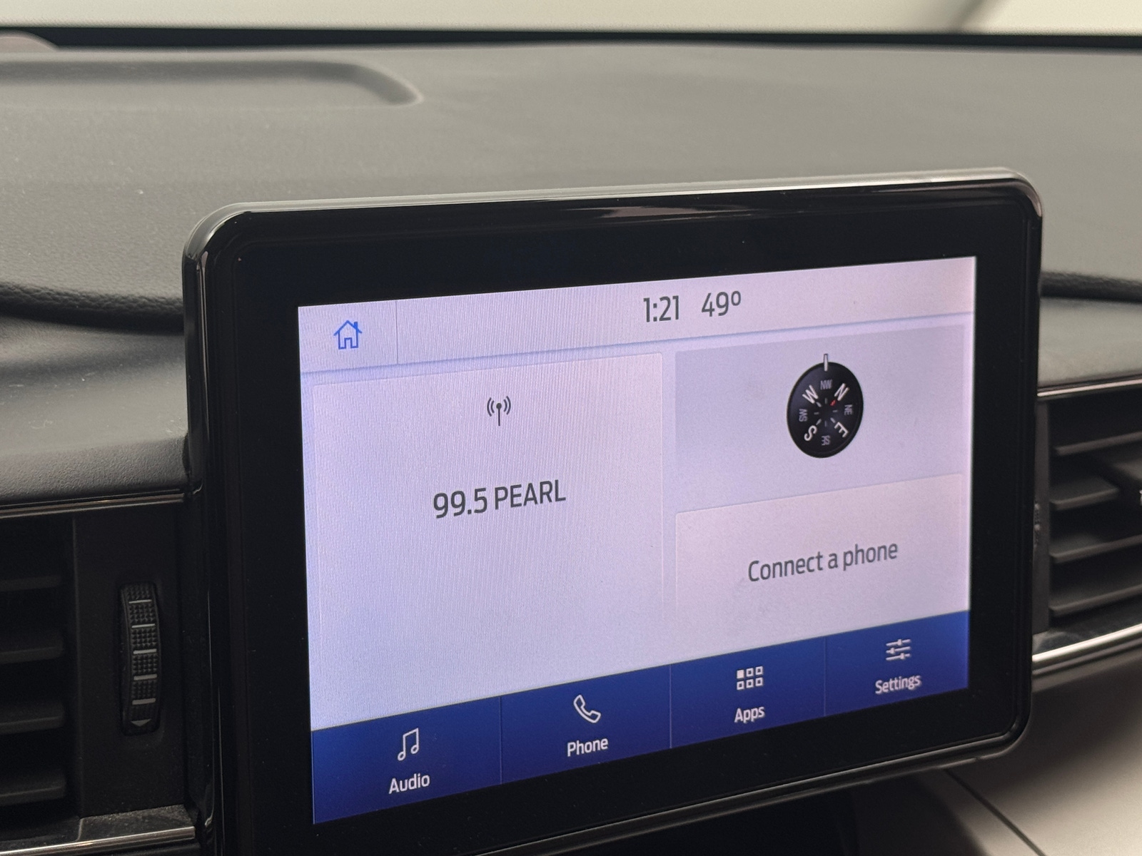 Thumbnail: 2020 Ford Explorer - 4