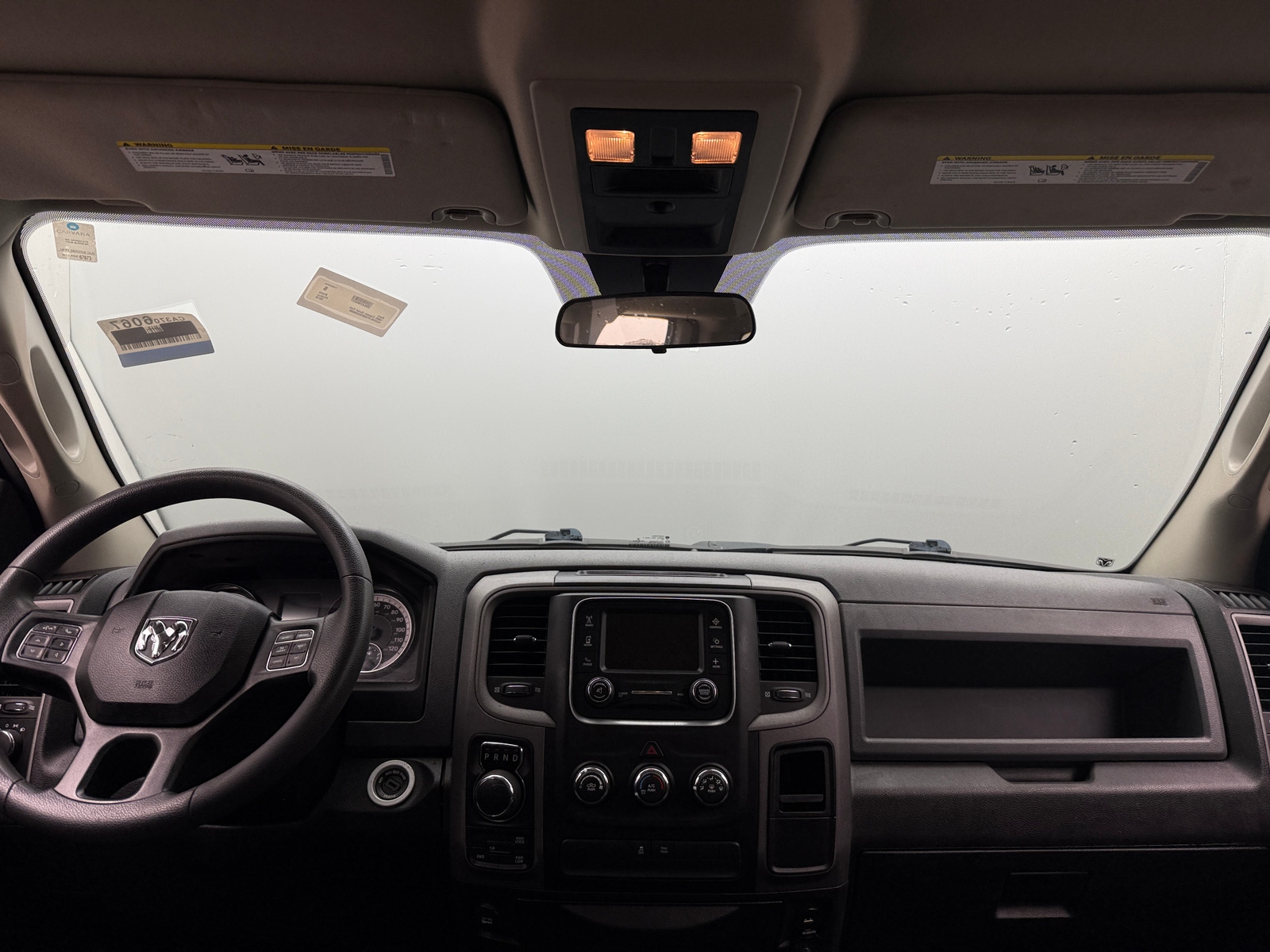 Thumbnail: 2019 RAM 1500 Classic - 3