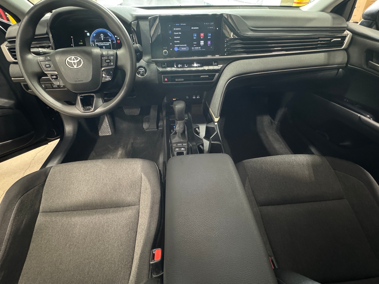 Thumbnail: 2025 Toyota Camry - 3