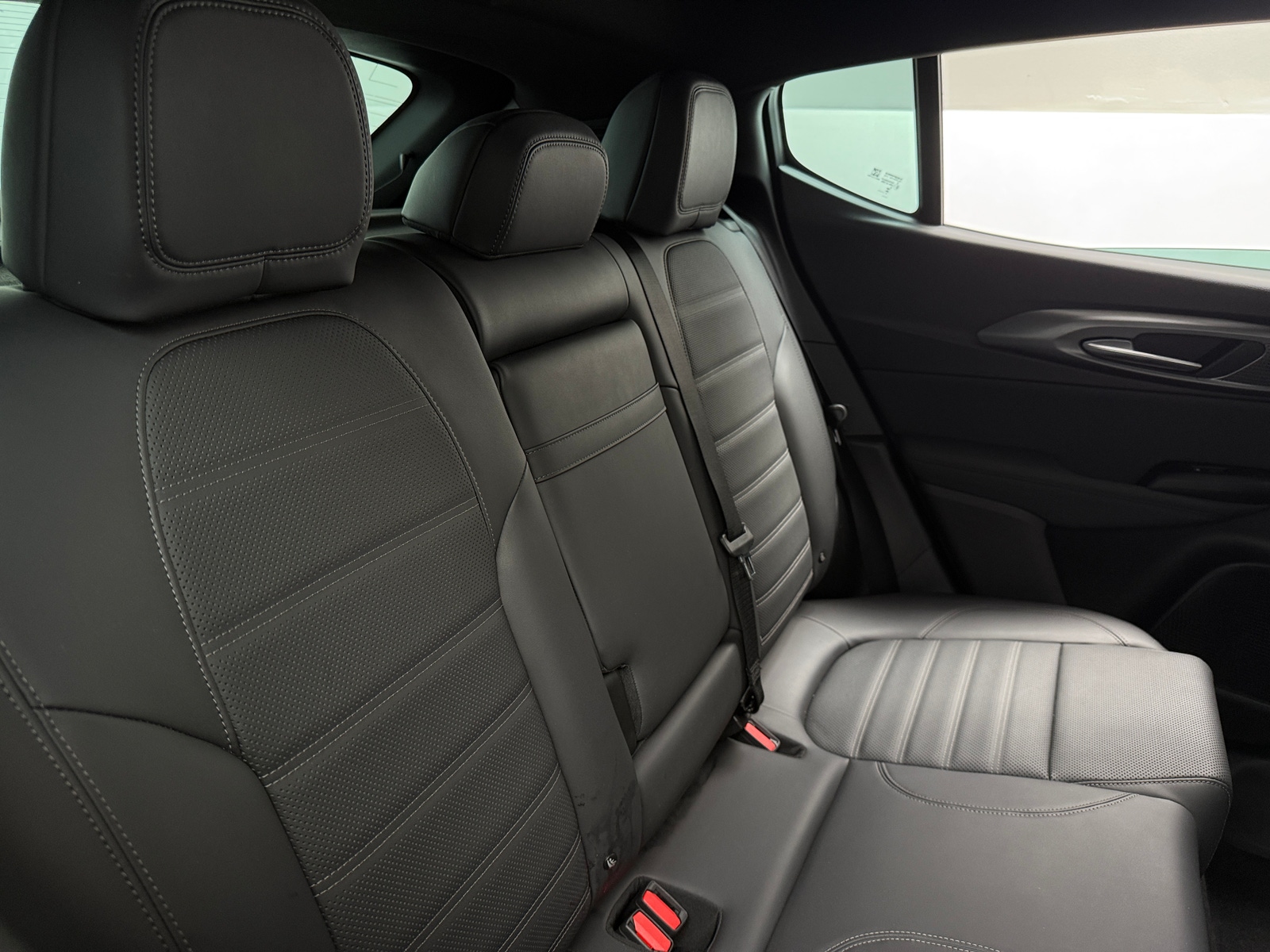 Thumbnail: 2024 Alfa Romeo Tonale - 5