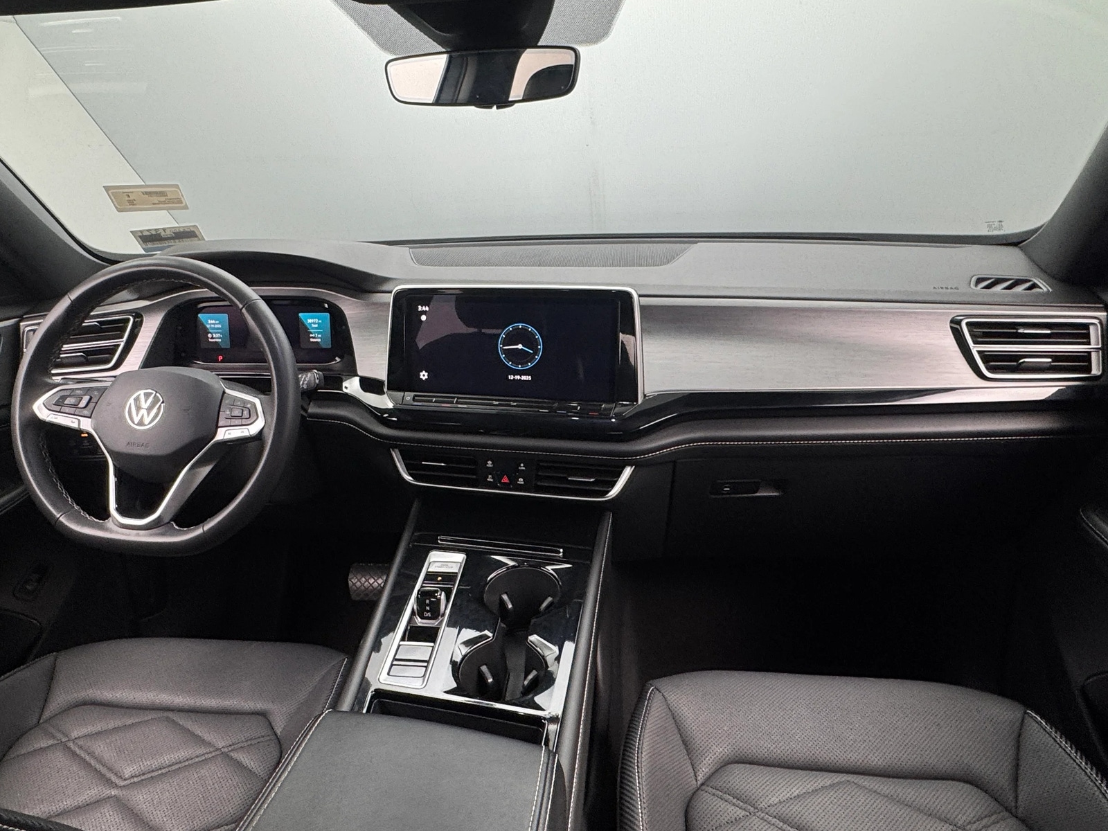 Thumbnail: 2024 Volkswagen Atlas - 2