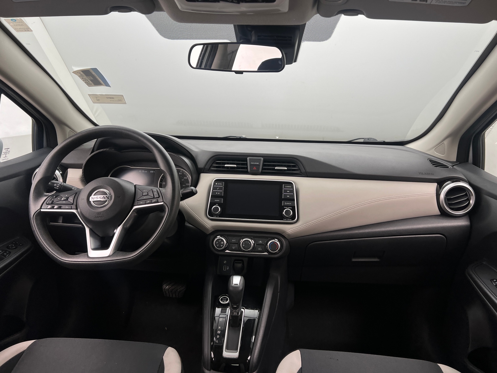 Thumbnail: 2020 Nissan Versa - 3