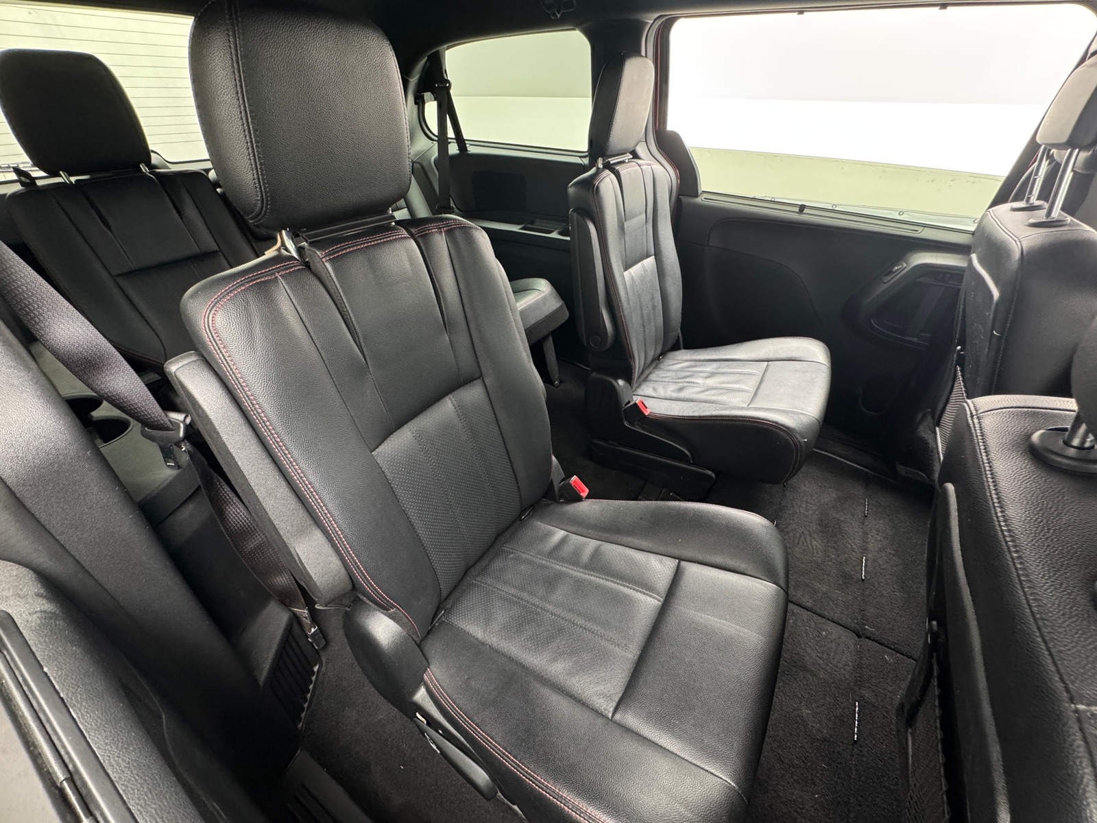 Thumbnail: 2020 Dodge Grand Caravan - 5