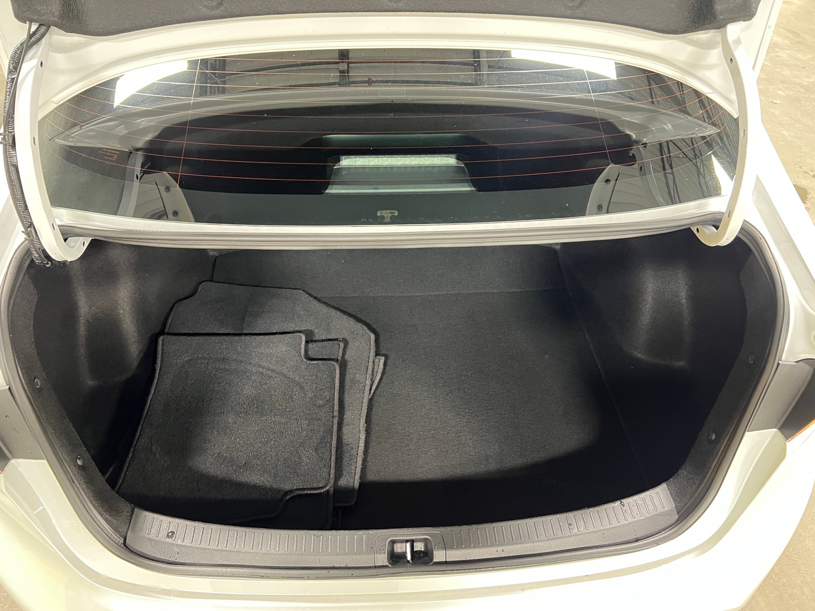 Thumbnail: 2025 Toyota Corolla - 7