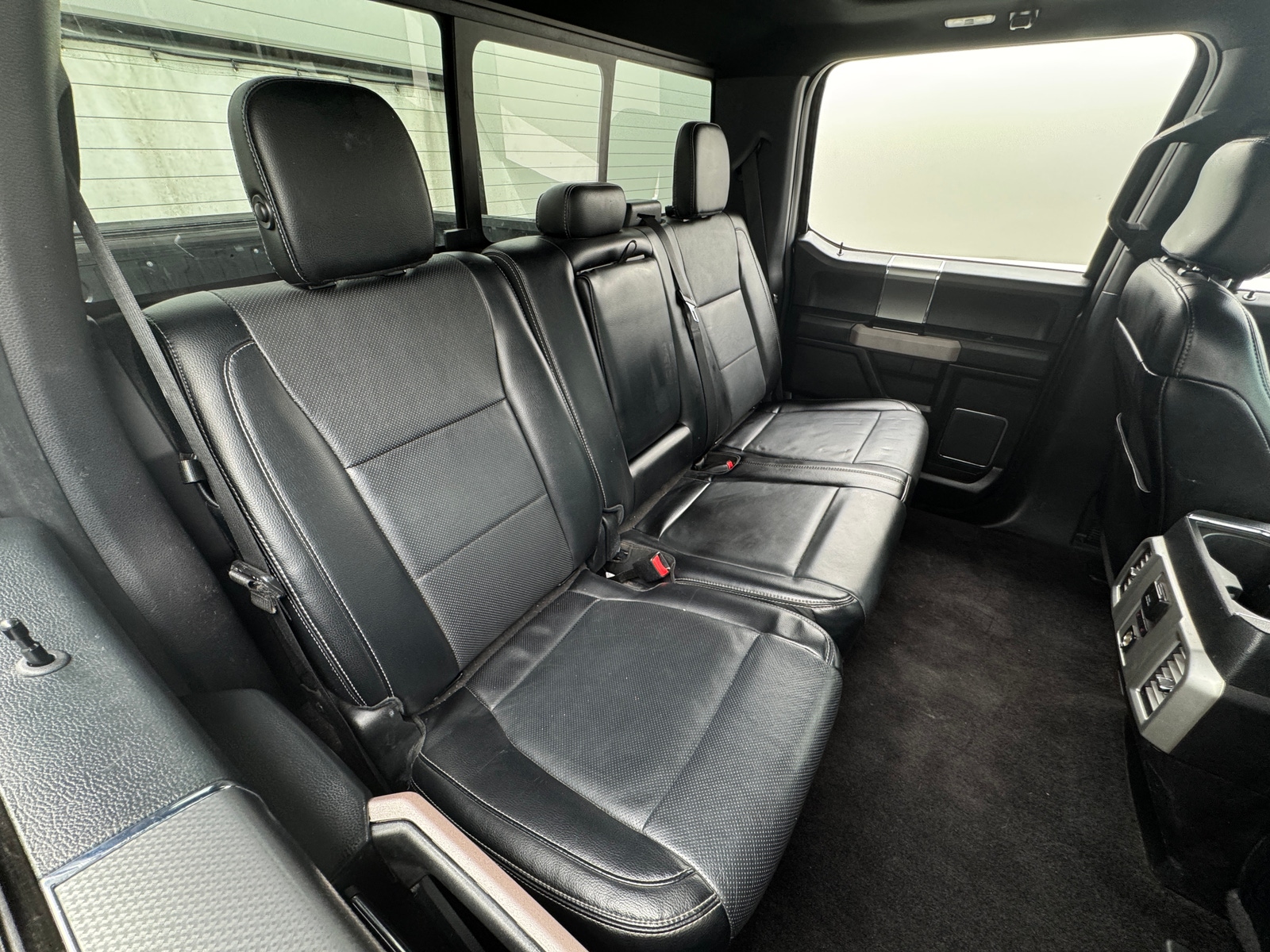 Thumbnail: 2016 Ford Econoline - 5