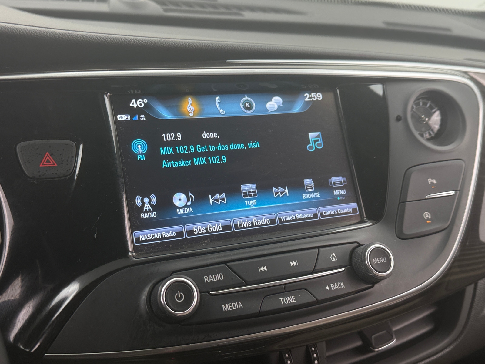 Thumbnail: 2019 Buick Envision - 3