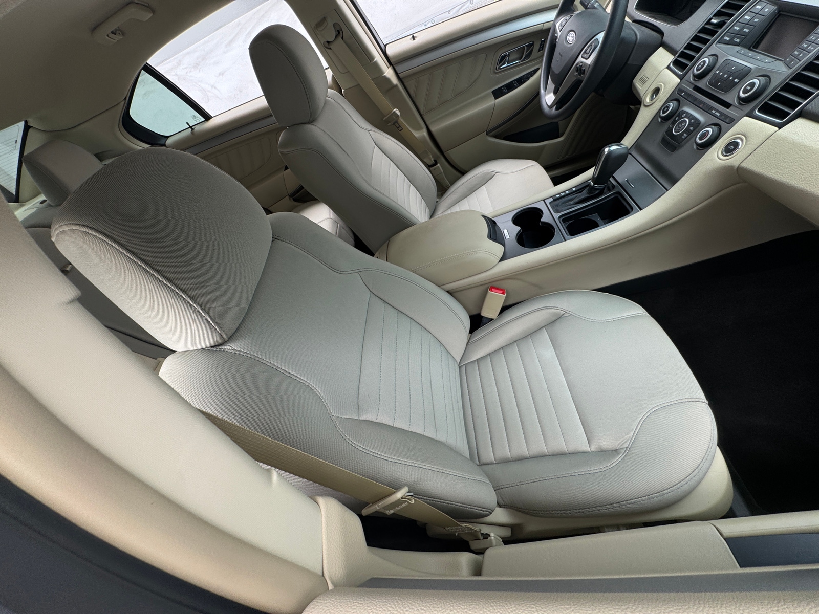 Thumbnail: 2018 Ford Taurus - 2