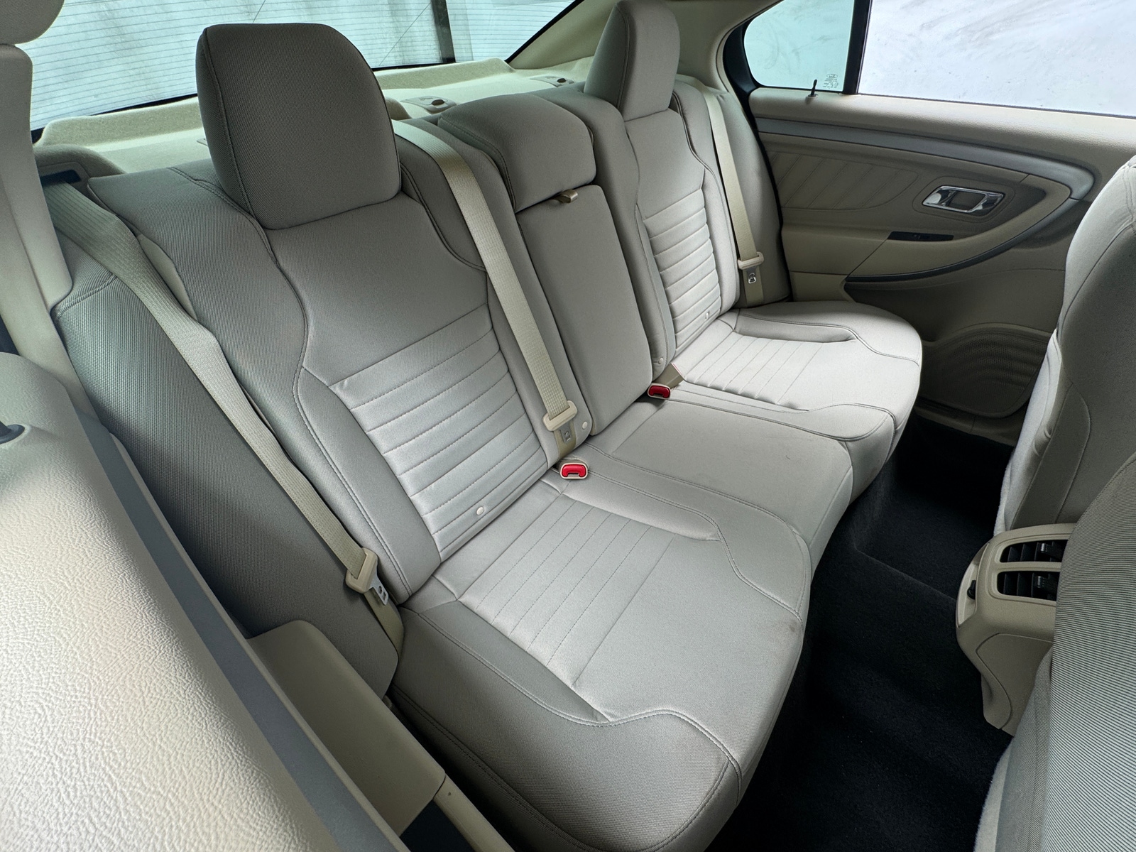 Thumbnail: 2018 Ford Taurus - 6